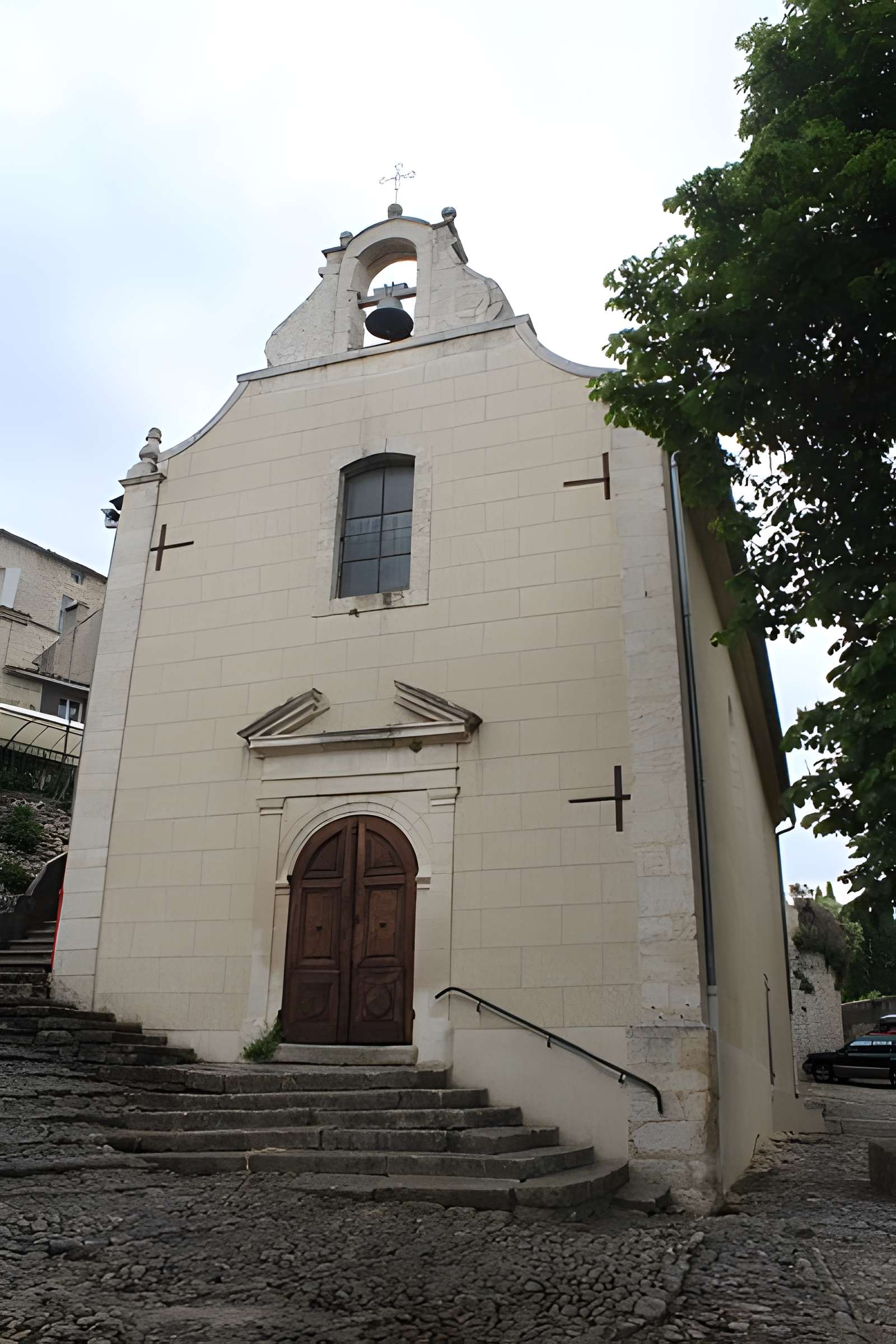 Église Saint-André de Mane