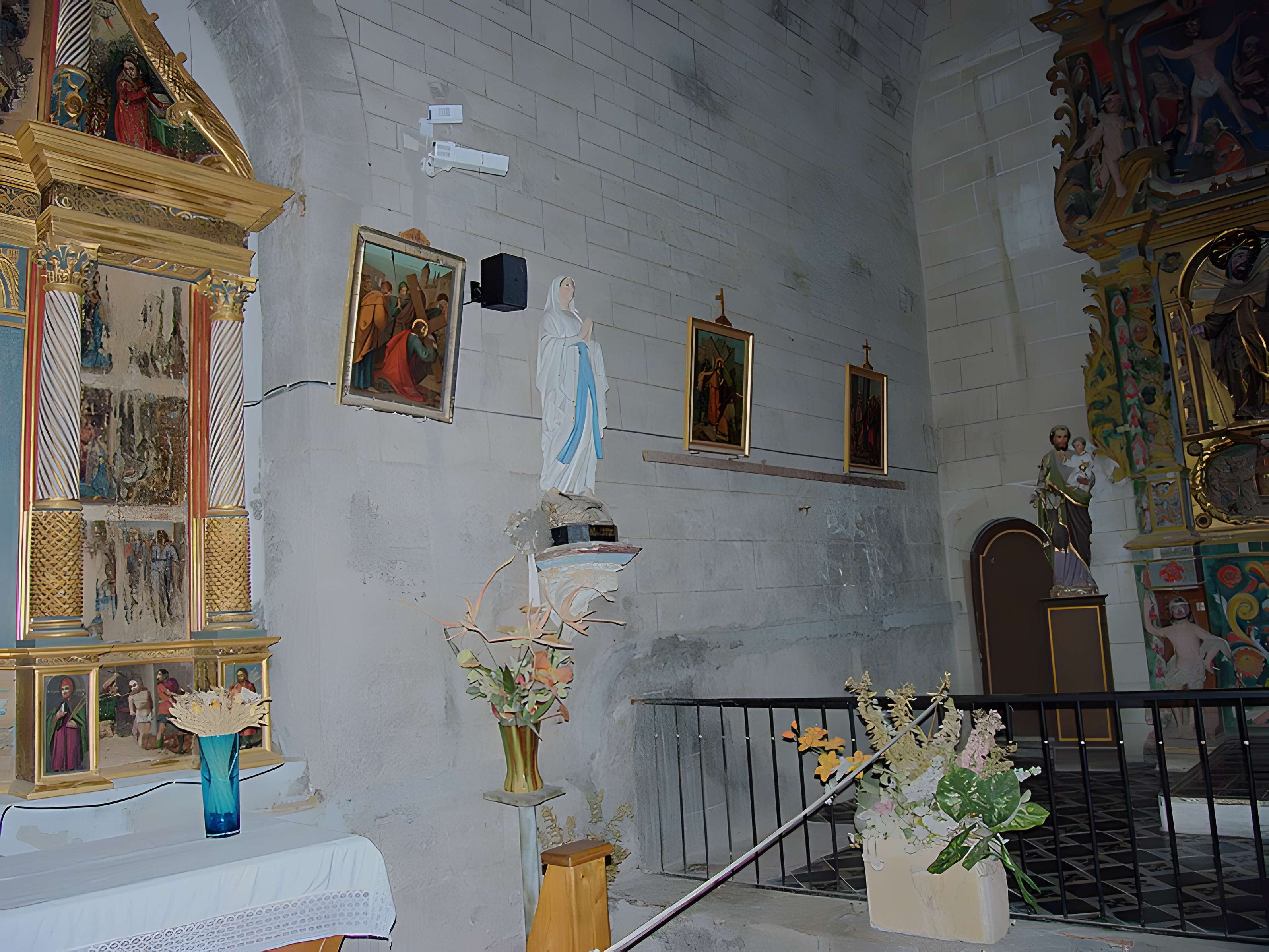 Église Saint-André de Montbolo