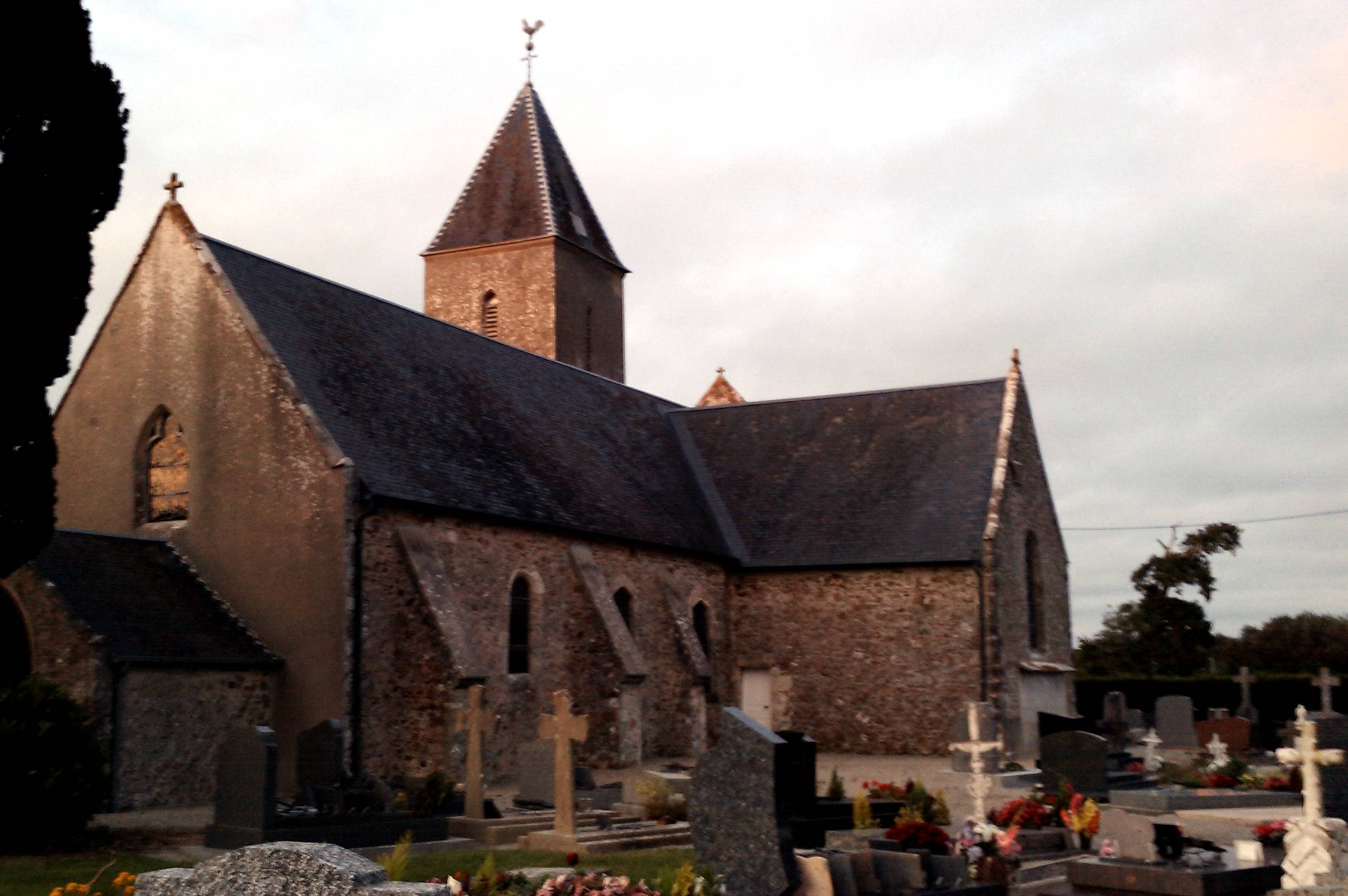 Photo de Église Saint-Patrice de la Guerrie