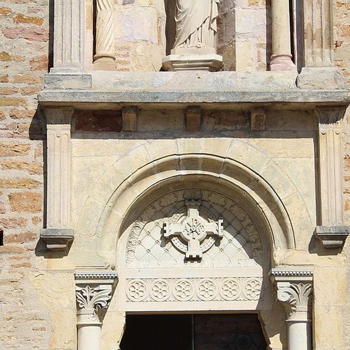 Photo de Église Saint-André de Saint-André-dHuiriat