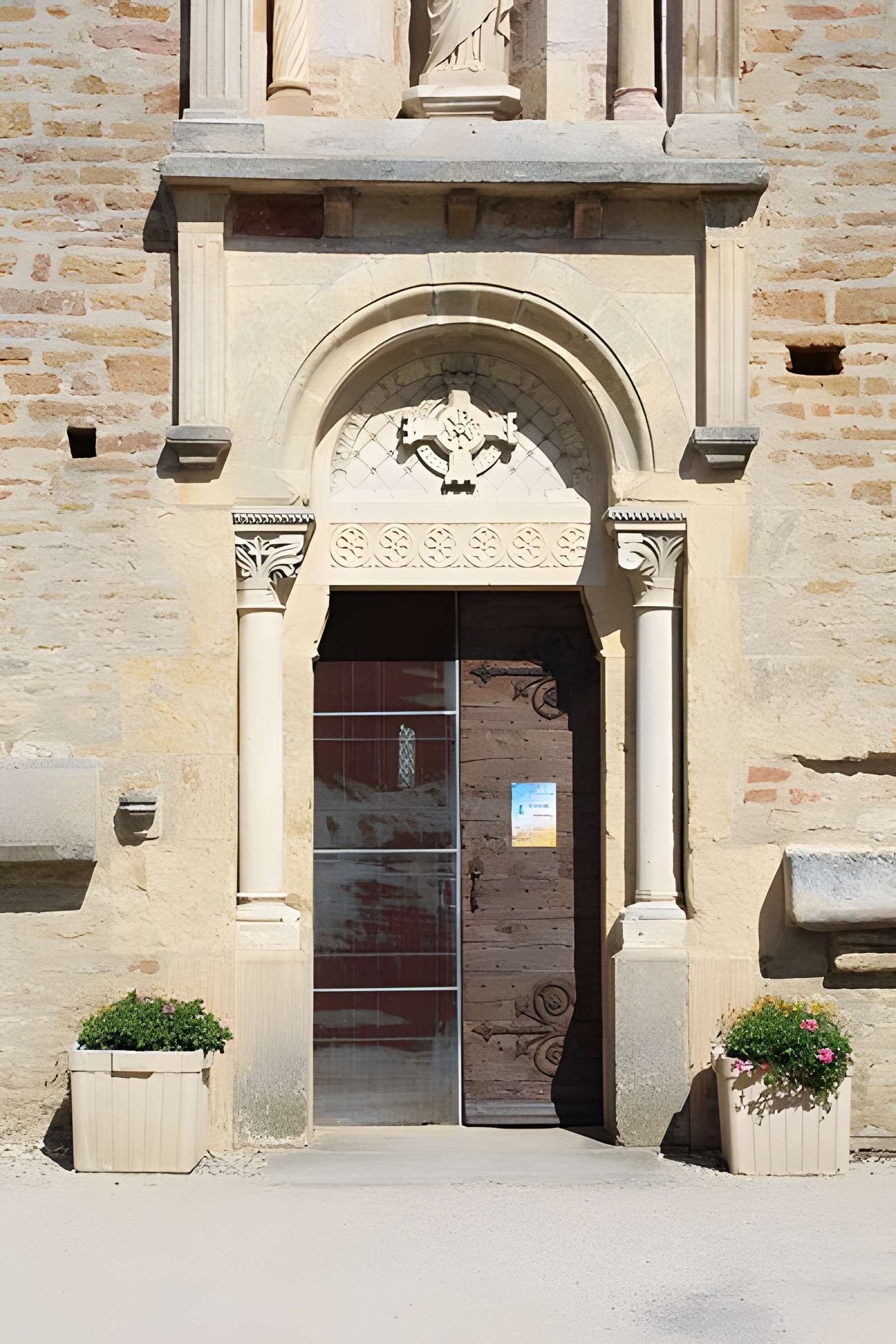 Église Saint-André de Saint-André-d'Huiriat