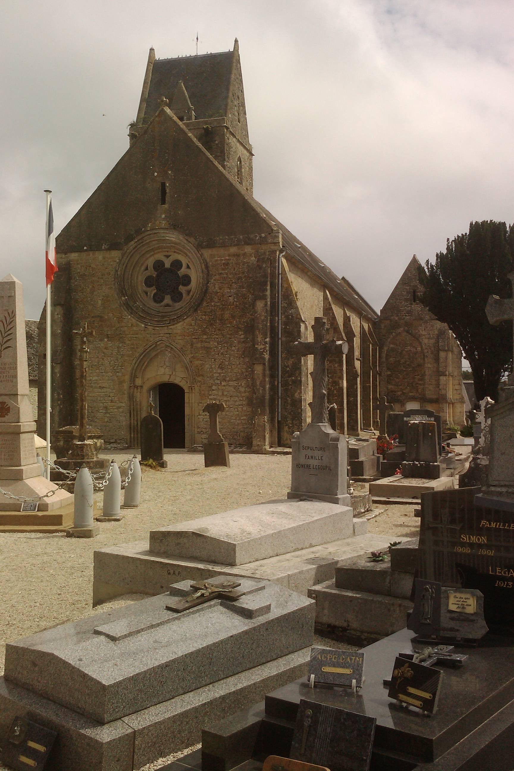 Photo de Église de l'Assomption dite aussi Notre-Dame d'Émondeville