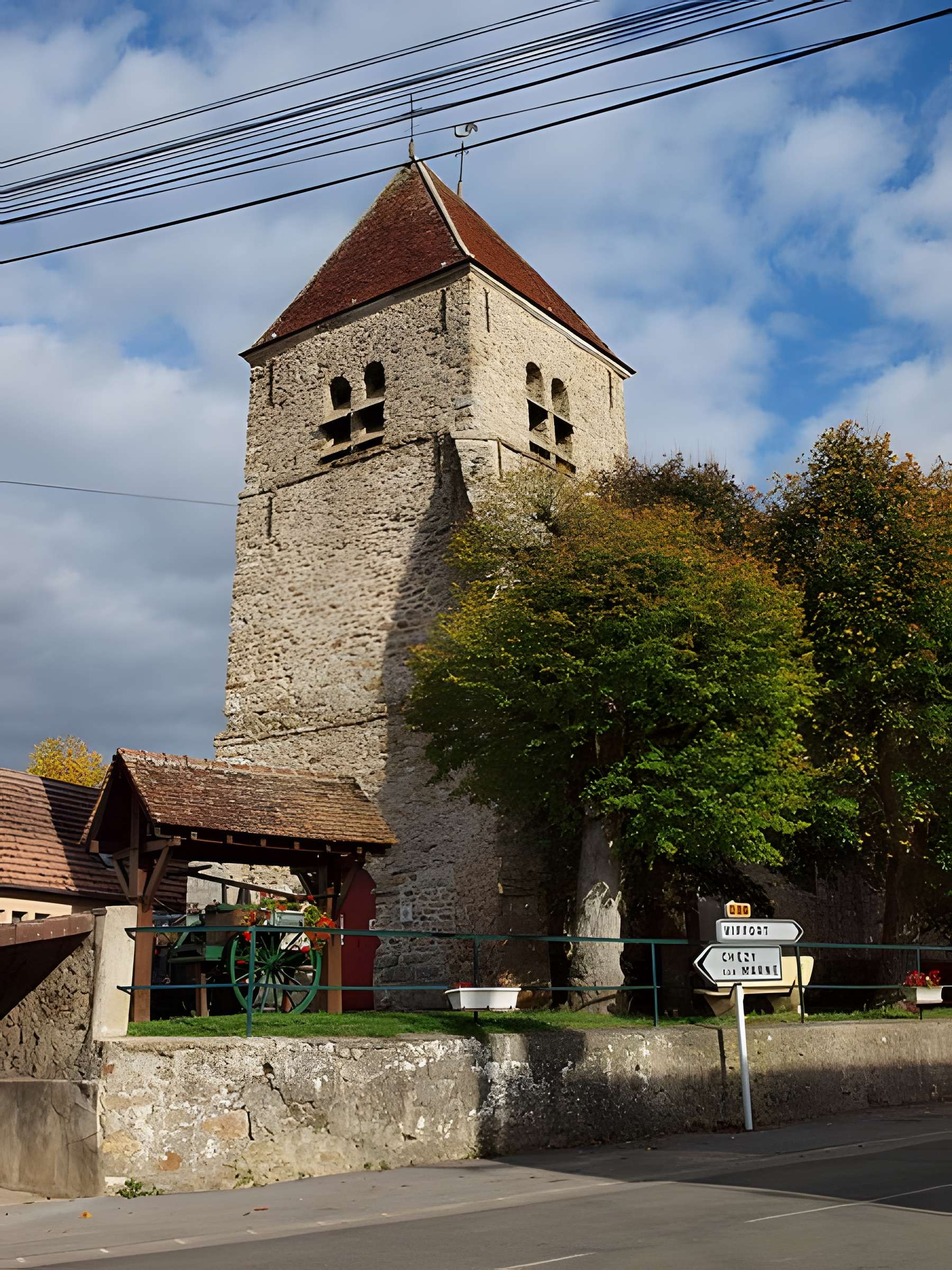 Église Saint-André d'Essises