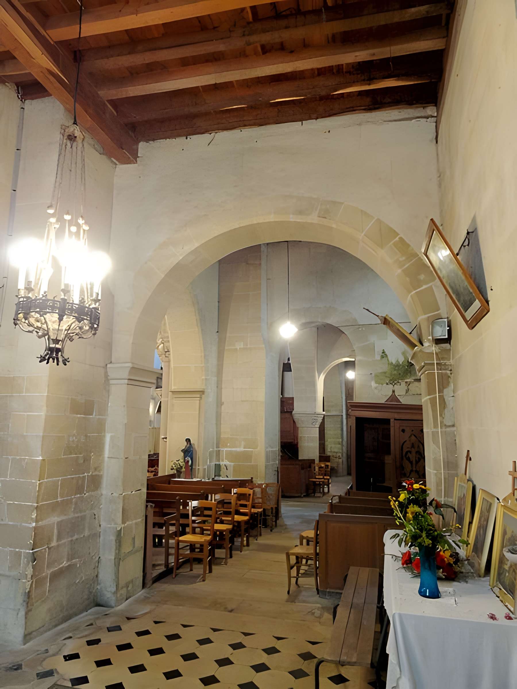 Église Saint-Aubin de Cauffry