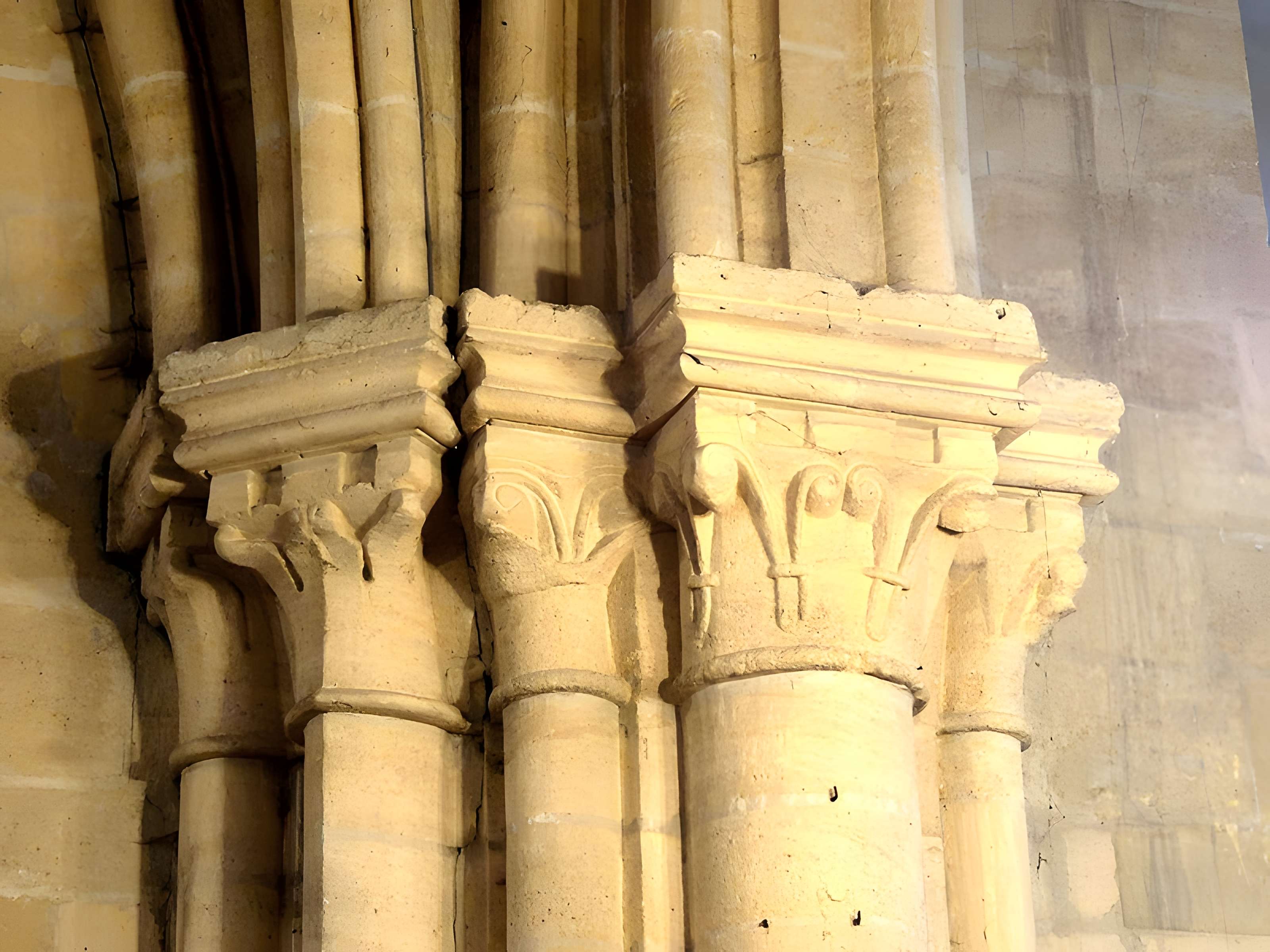 Église Saint-Aubin de Cauffry