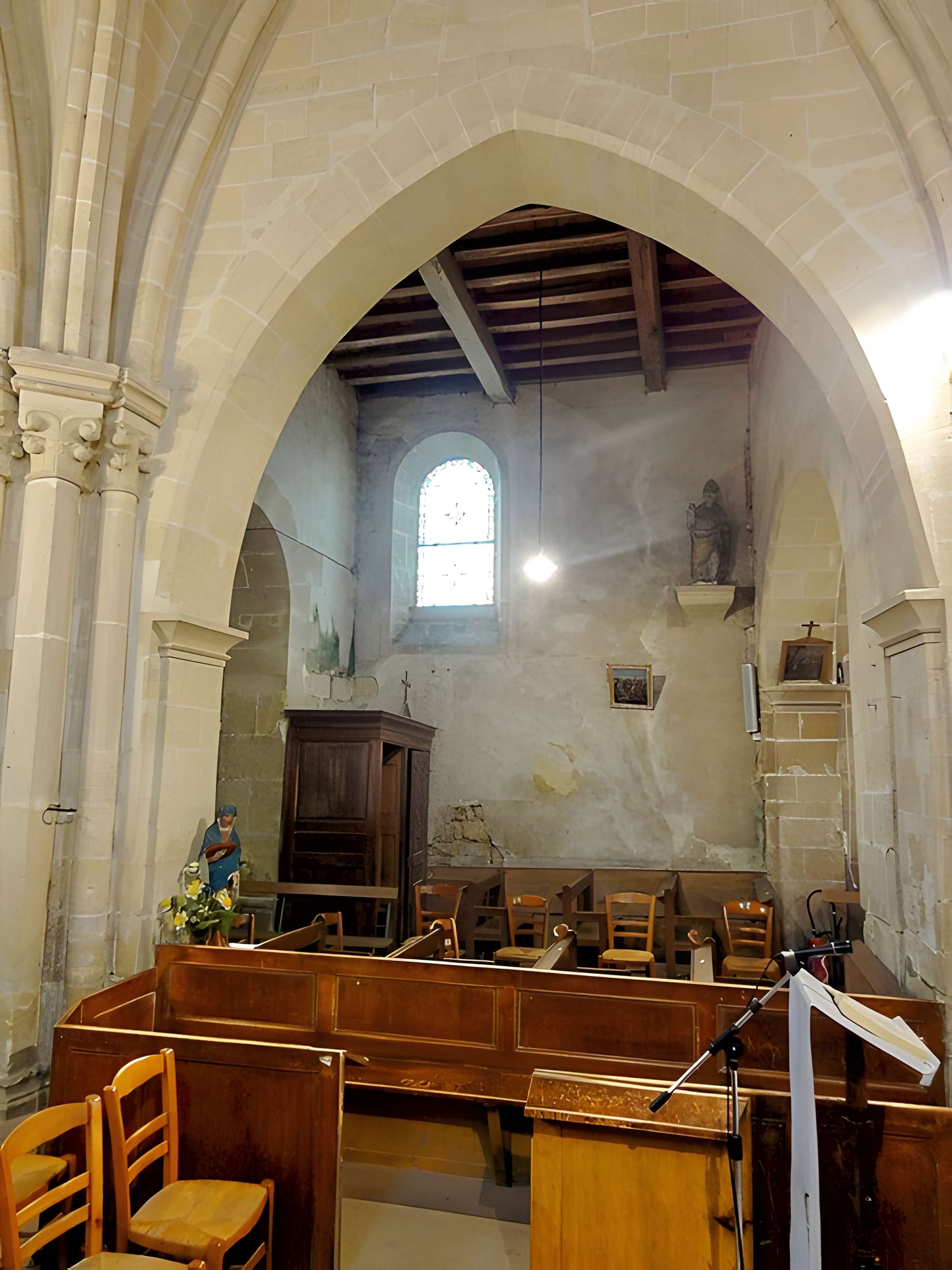 Église Saint-Aubin de Cauffry