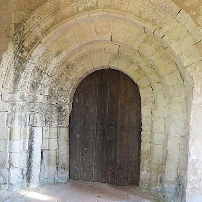 Photo de Église Saint-Aubin de Dénezé-sous-Doué