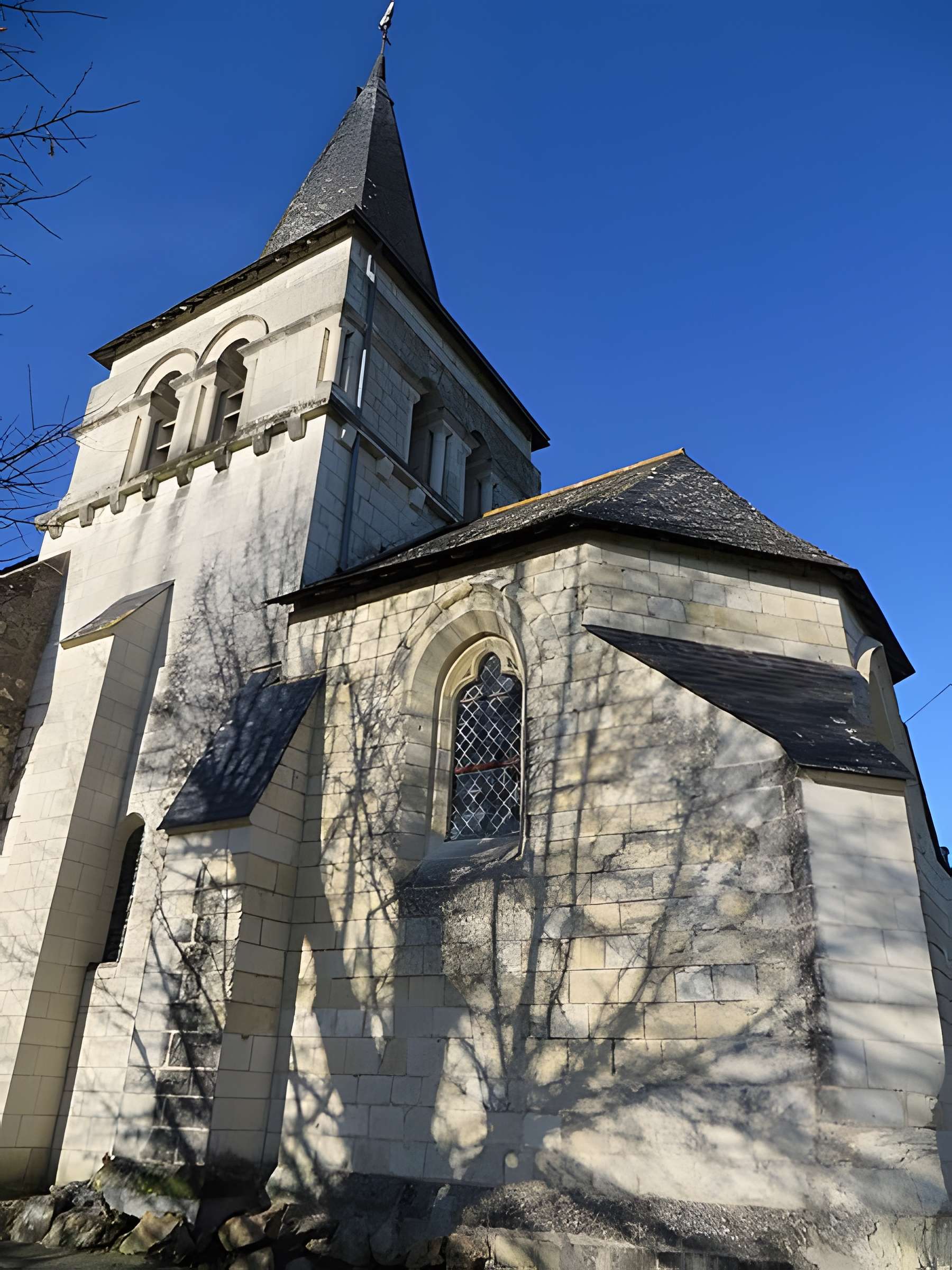 Église Saint-Aubin de Dénezé-sous-Doué