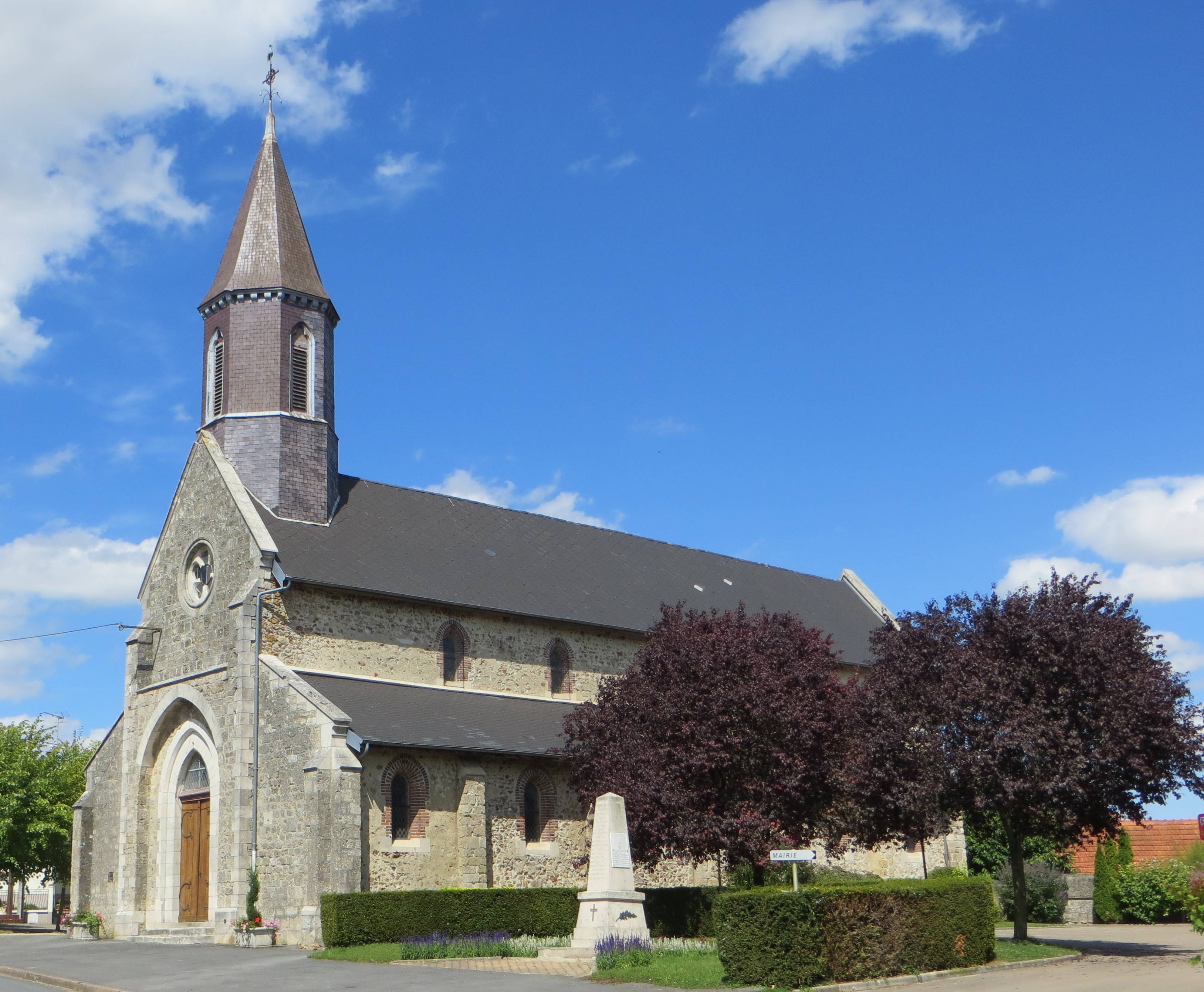 Photo de Église de la Trinité de La Celle-sous-Chantemerle