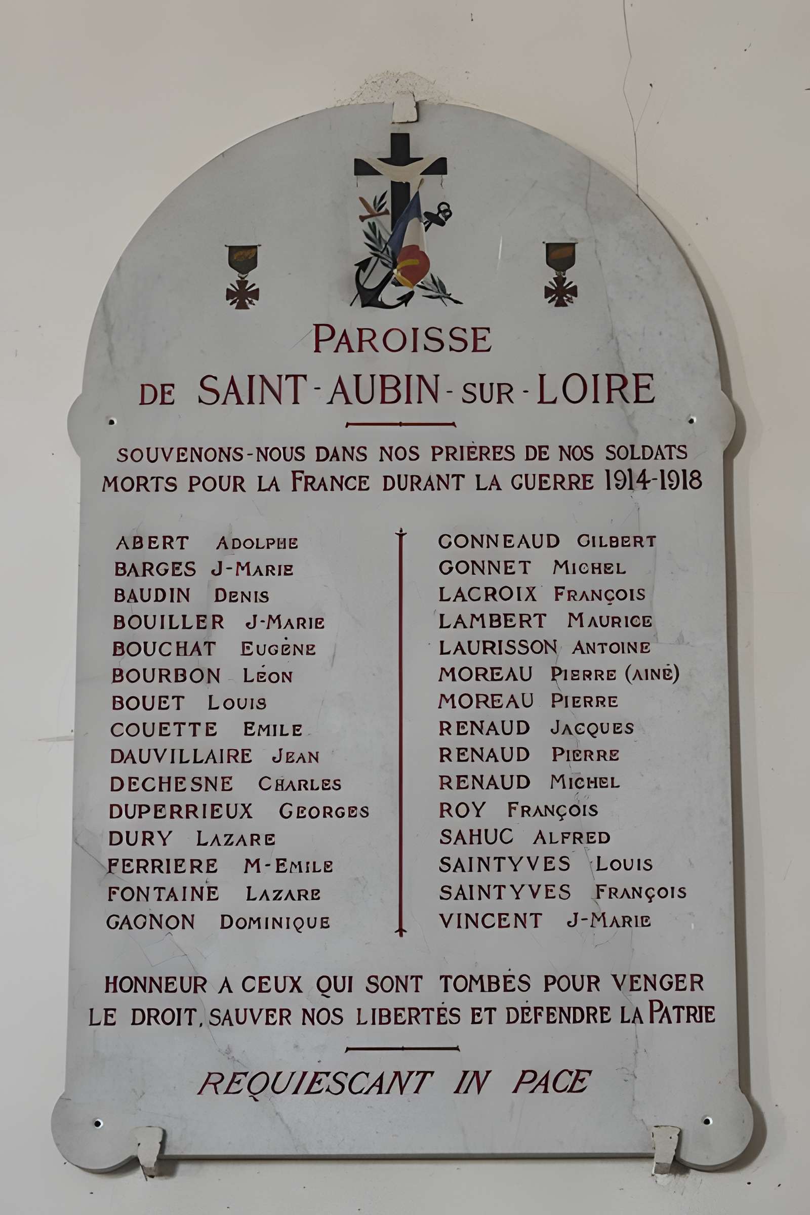 Église Saint-Aubin de Saint-Aubin-sur-Loire