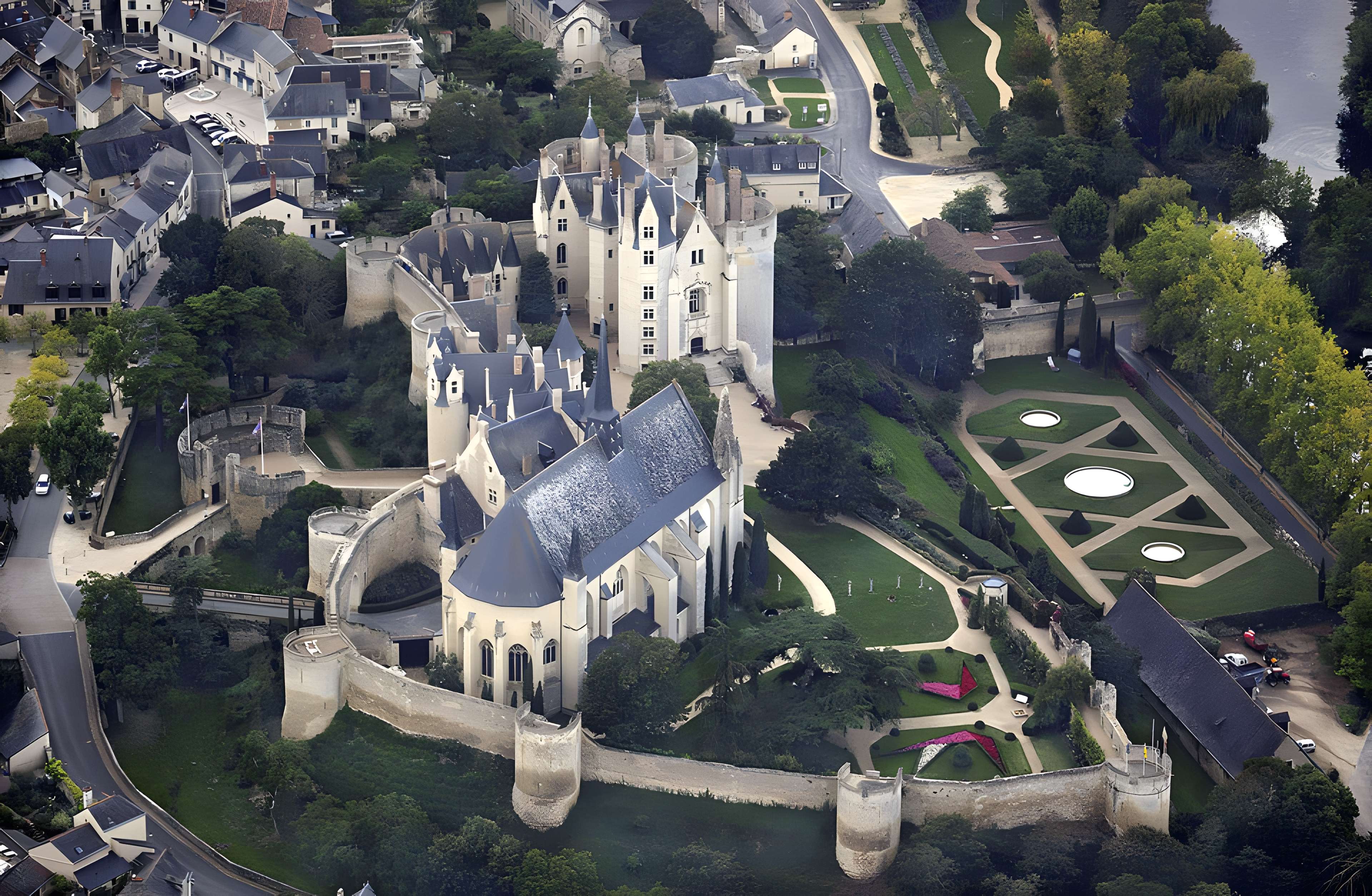 Château de Montreuil-Bellay