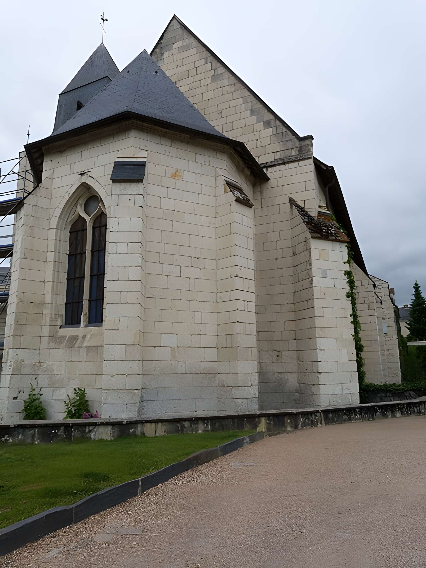 Église Saint-Aubin de Turquant