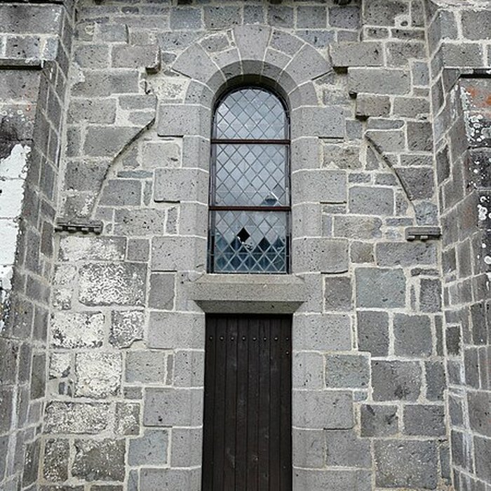 Photo de Église Saint-Austremoine à Égliseneuve-dEntraigues