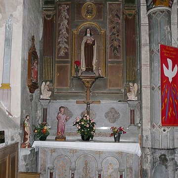 Église Saint-Austremoine à Égliseneuve-dEntraigues