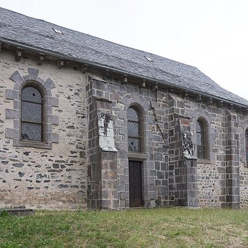 Église Saint-Austremoine à Égliseneuve-dEntraigues