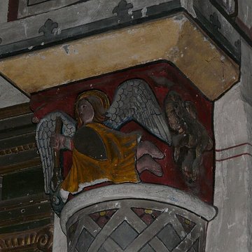 Église Saint-Austremoine à Égliseneuve-dEntraigues