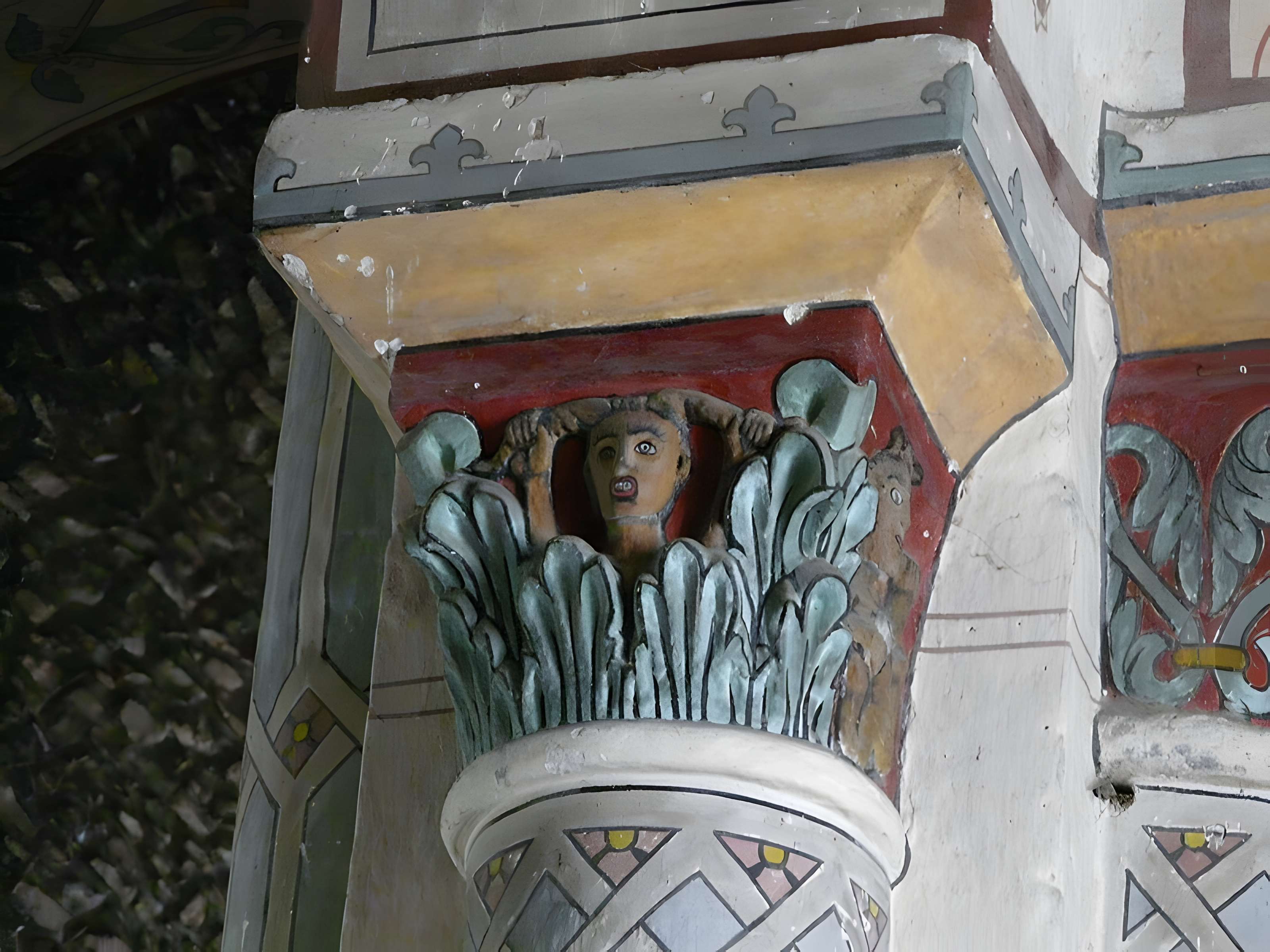 Église Saint-Austremoine à Égliseneuve-d'Entraigues