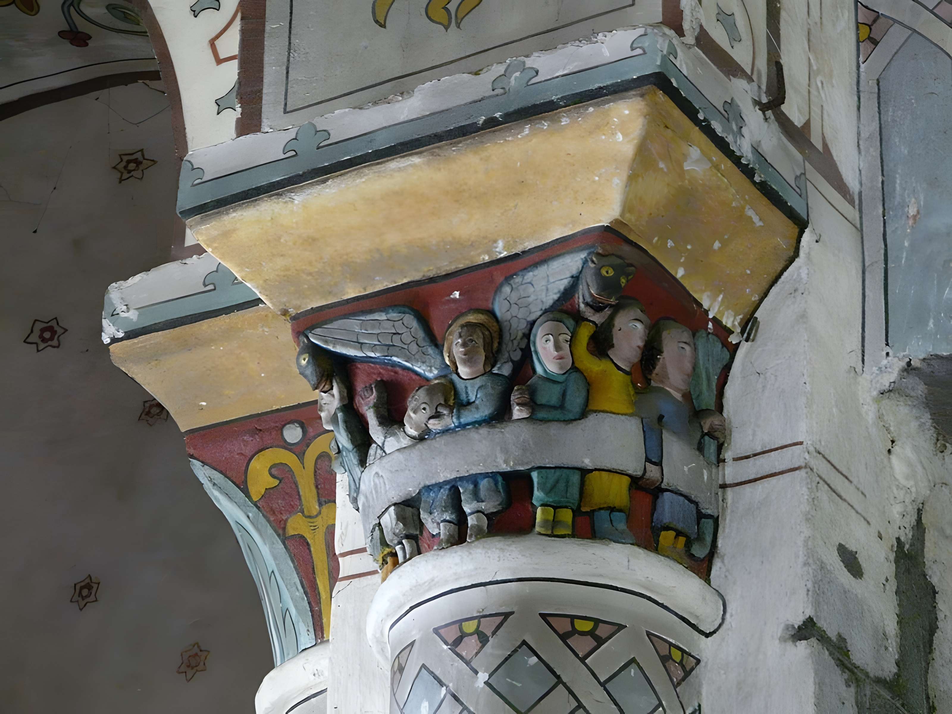 Église Saint-Austremoine à Égliseneuve-d'Entraigues