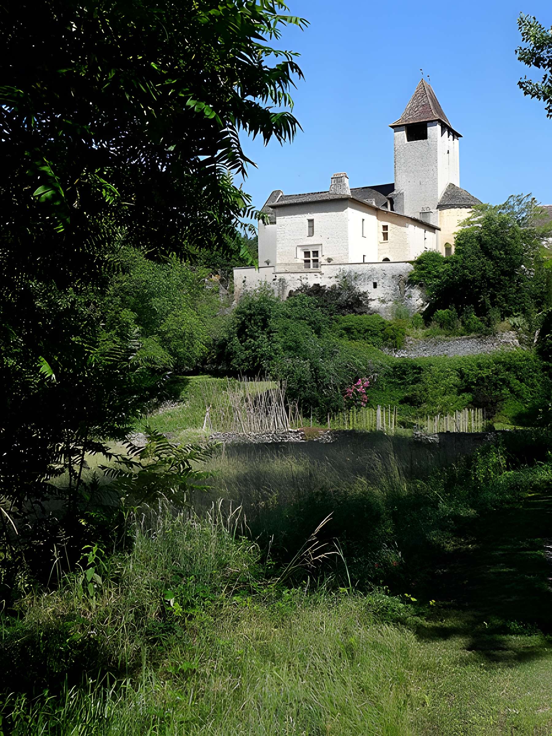 Église Saint-Avit de Lacapelle-Biron