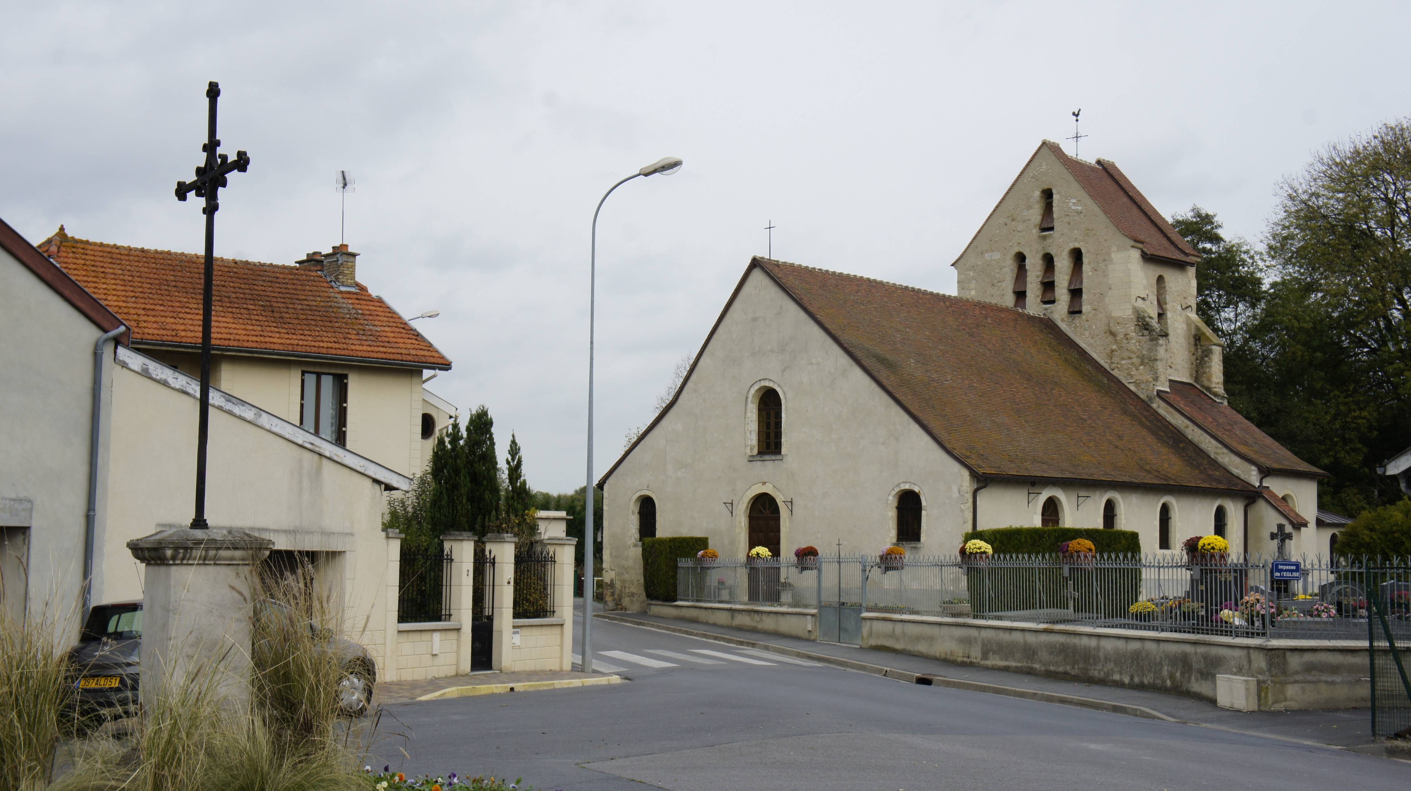 Photo de Chiesa di Nostra Signora di Taissy