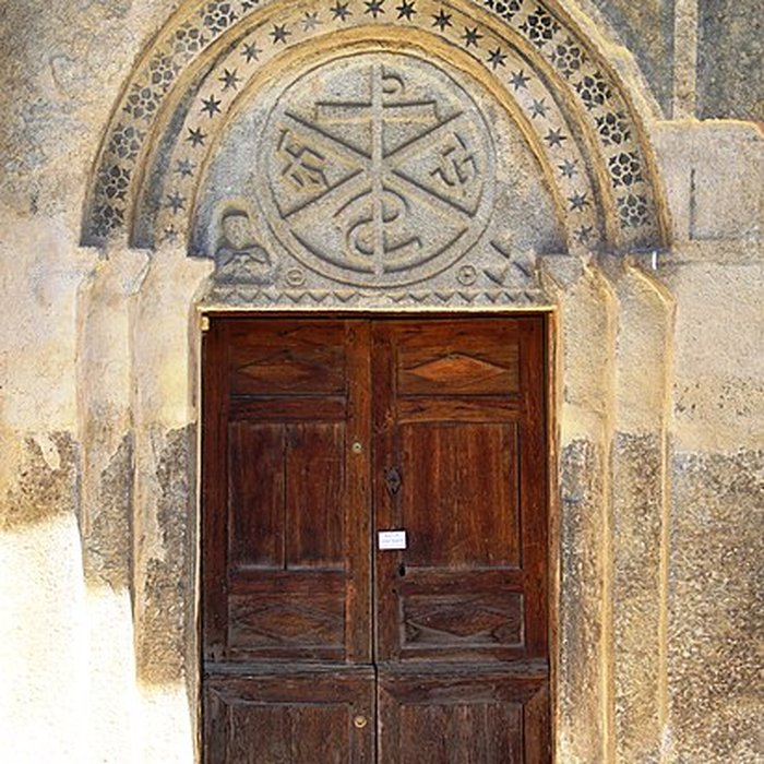Photo de Eglise Saint-Barthélémy et ses annexes tour et chapelle