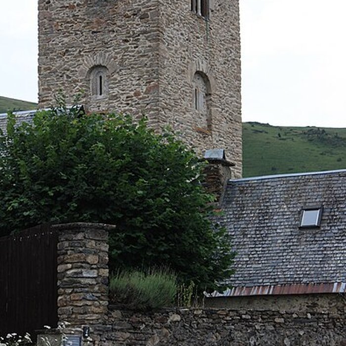 Photo de Eglise Saint-Barthélémy et ses annexes tour et chapelle