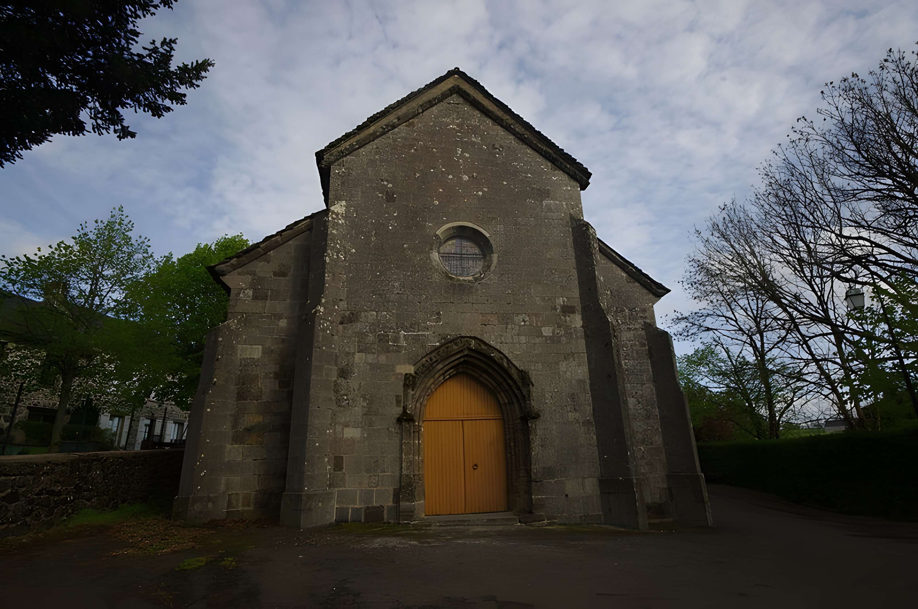 Église Saint-Barthélemy de Moussages 