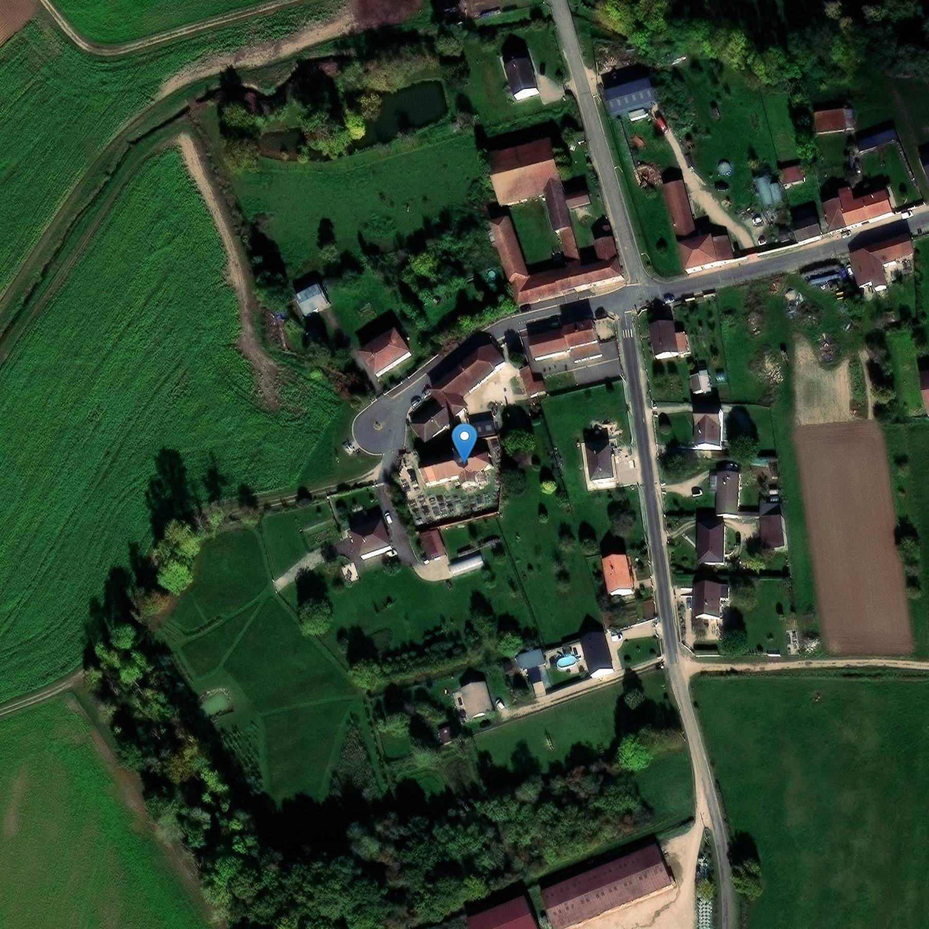 Photo de Saint Peter's Church of Voilles