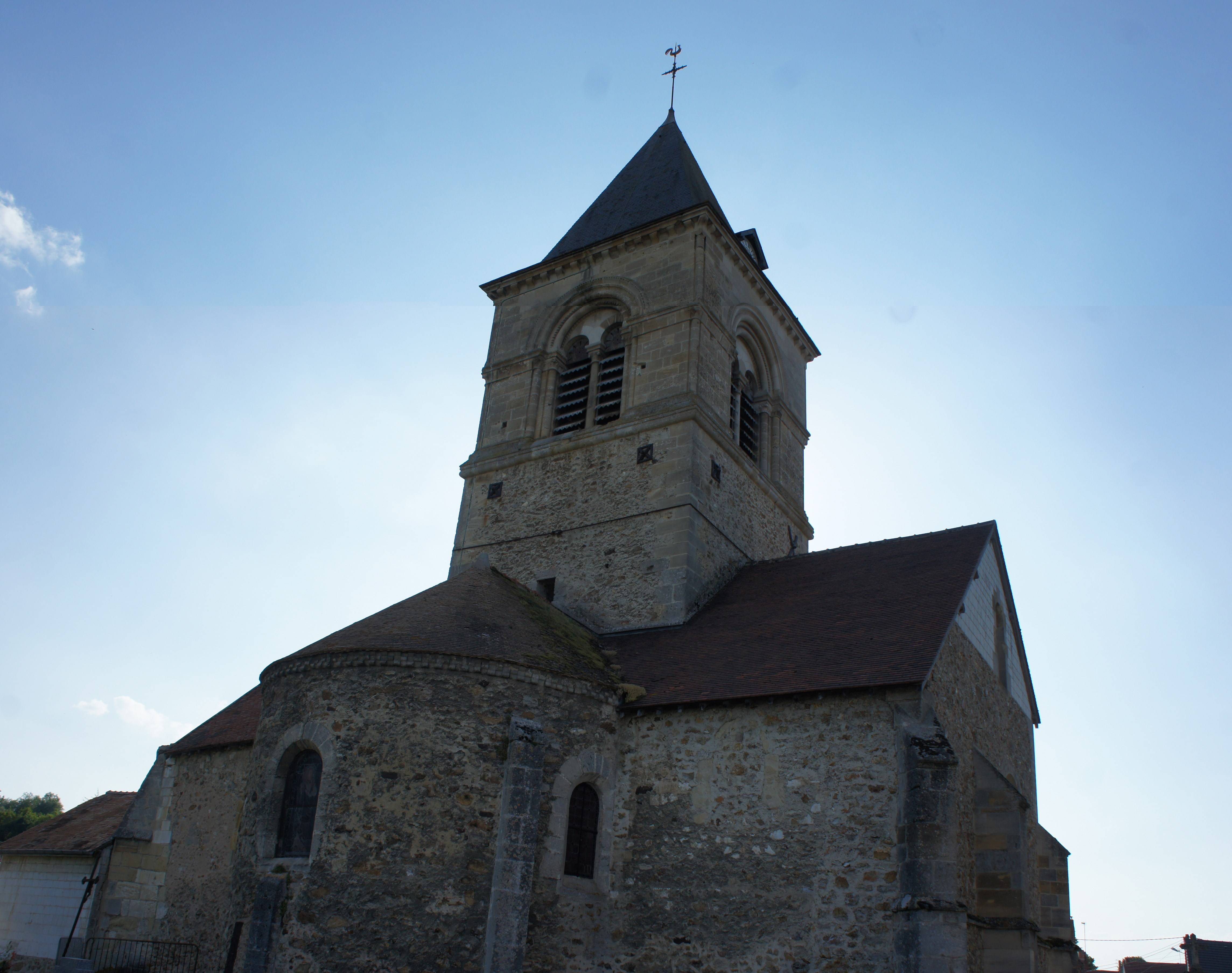 Photo de Saint Lawrence Church of Vrals