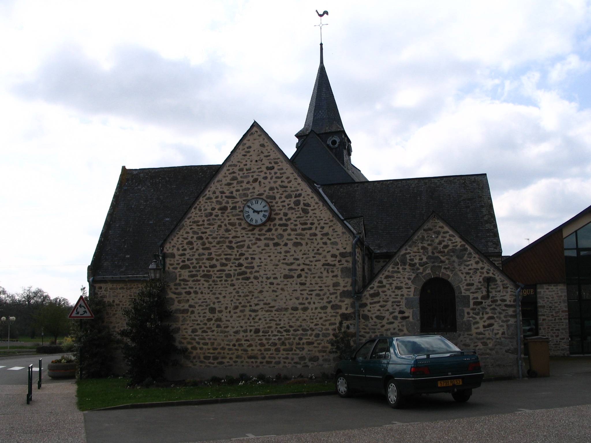 Photo de Église de l'Assomption de La Bazoge-Montpinçon