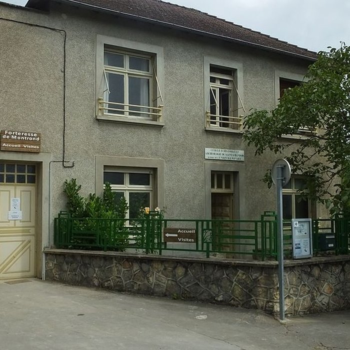 Photo de Château de Montrond à Saint-Amand-Montrond