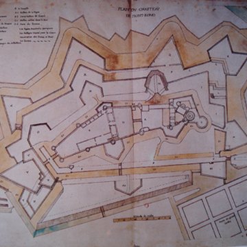 Château de Montrond à Saint-Amand-Montrond