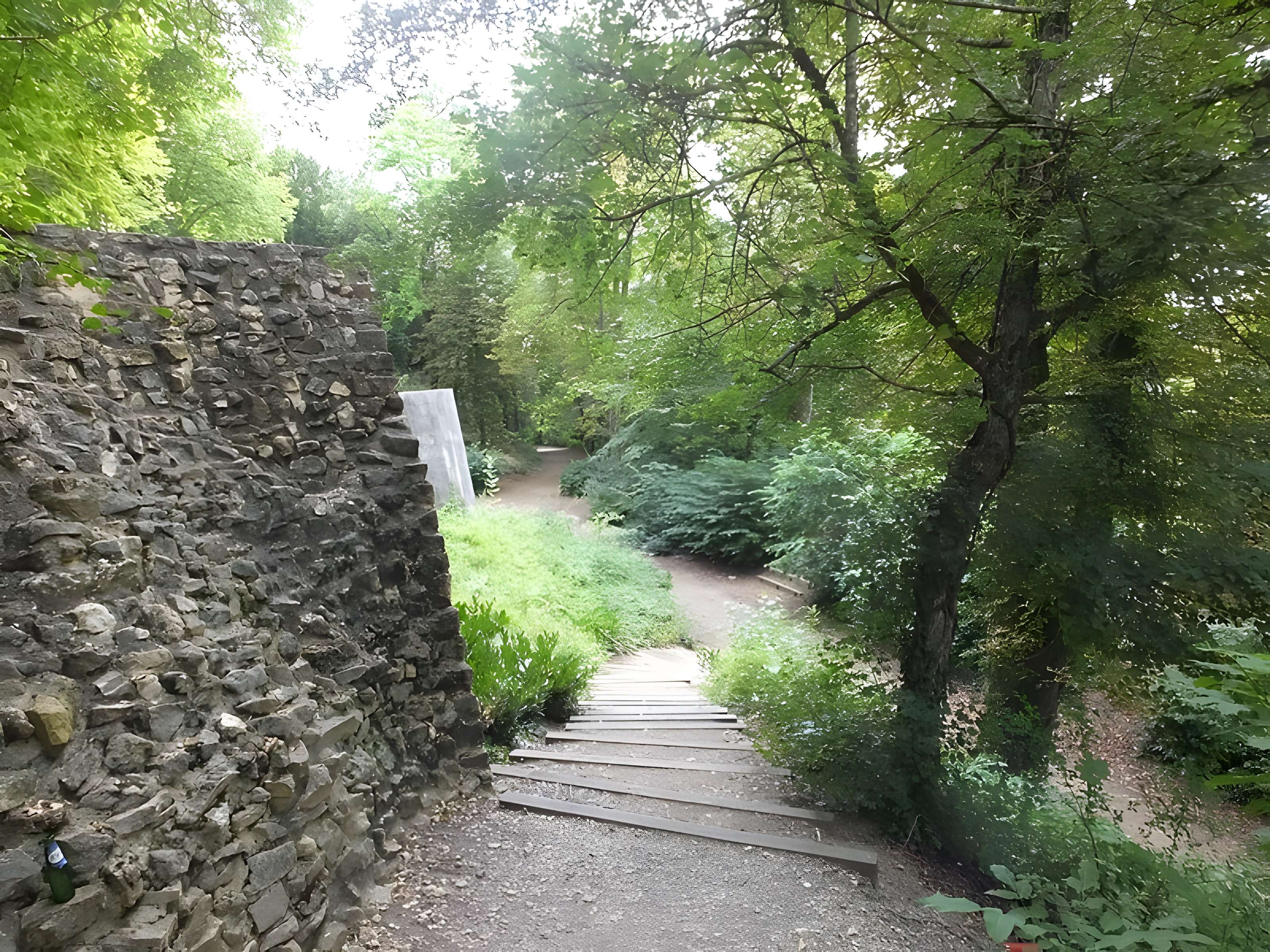Château de Montrond à Saint-Amand-Montrond