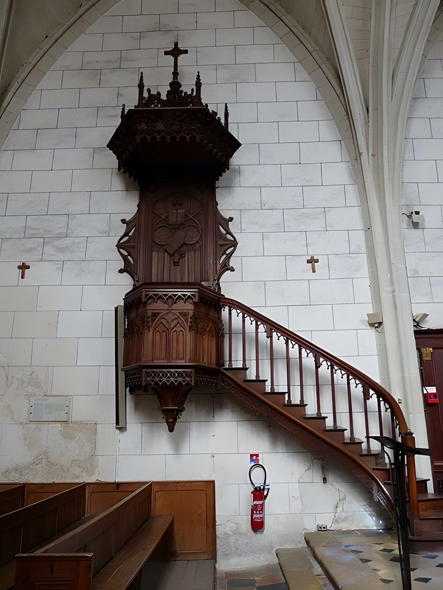 Église Saint-Blaise de Corné