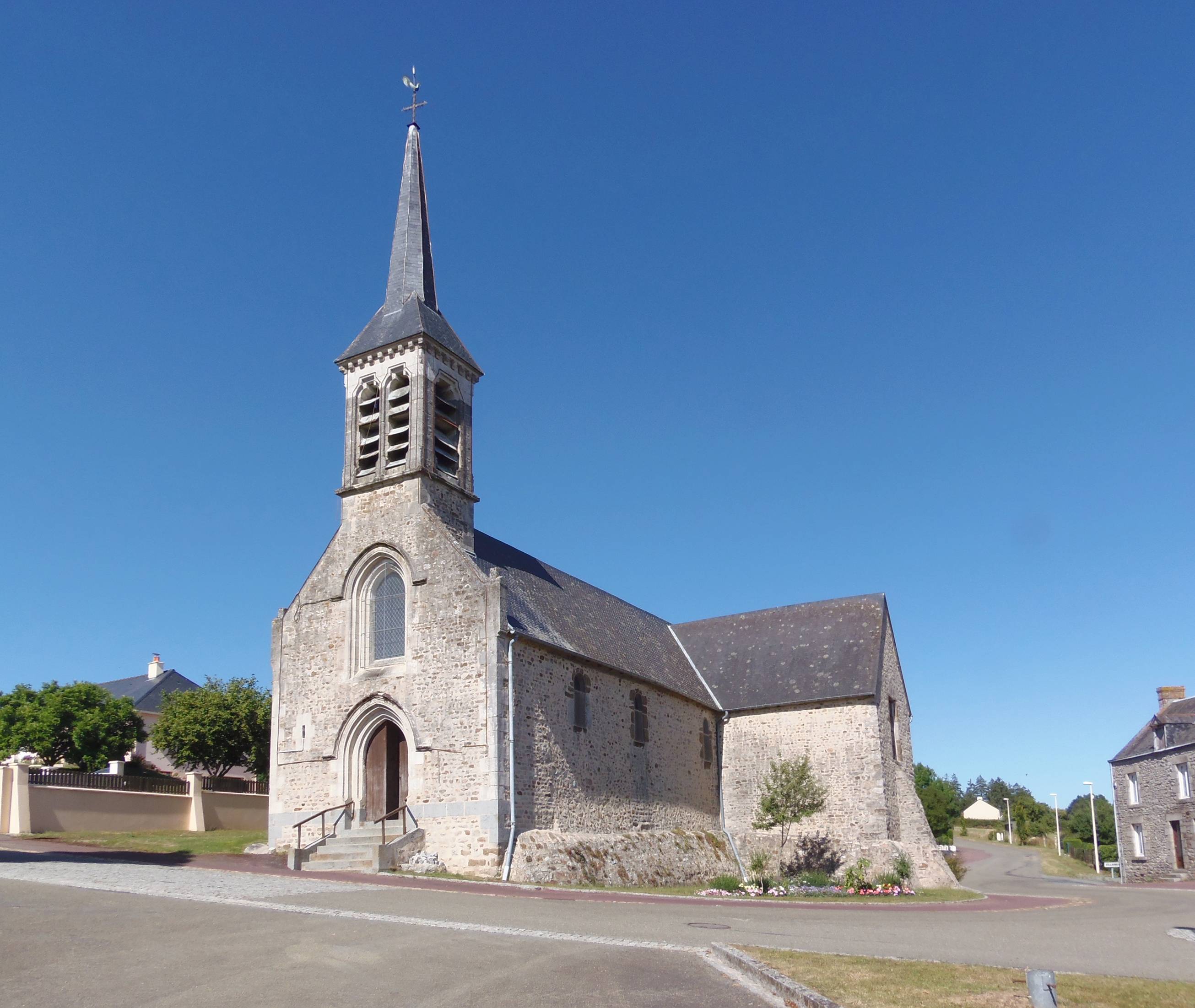 Photo de Église Saint-Calais de Crennes-sur-Fraubée