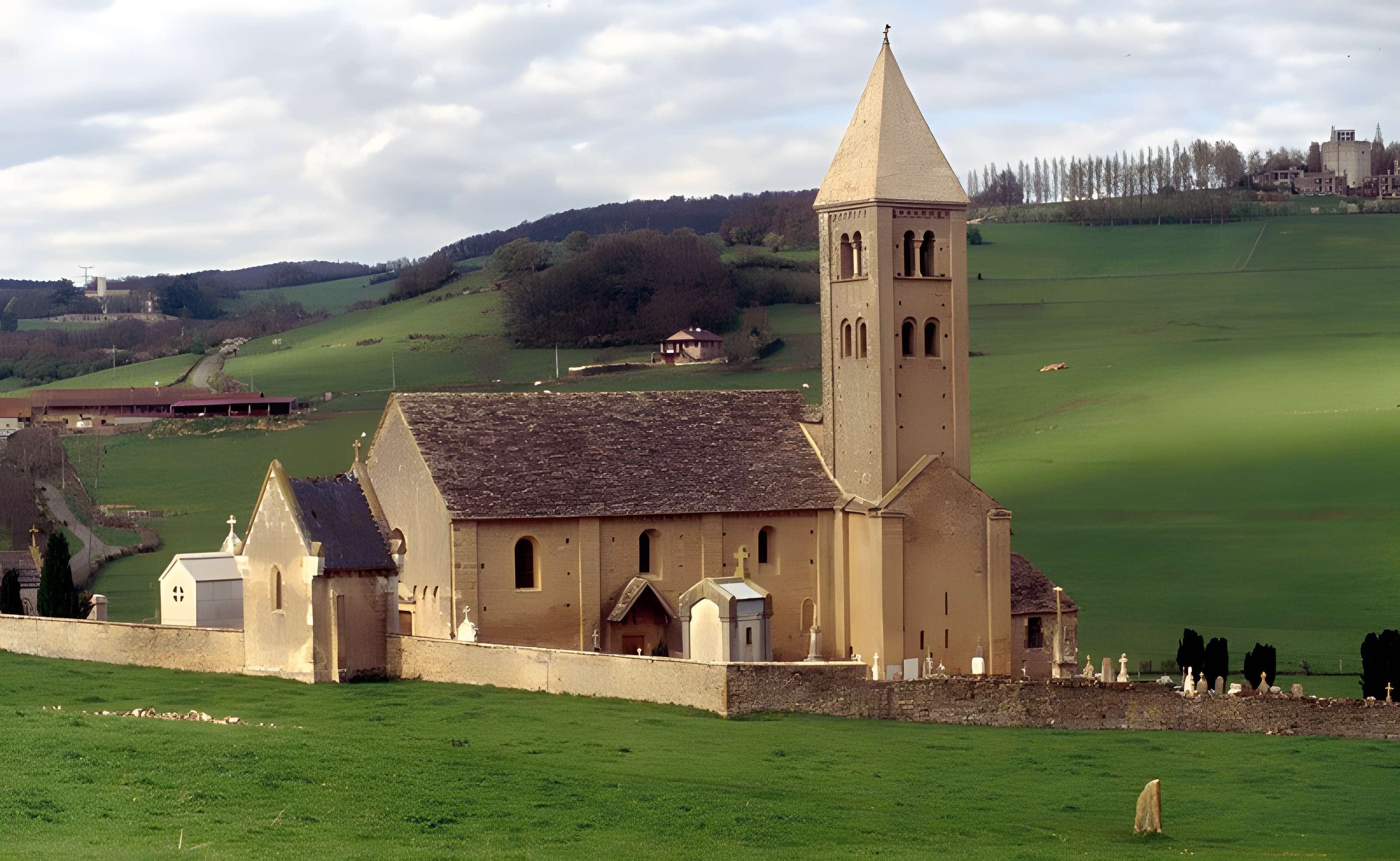 Église Saint-Blaise de Mazille