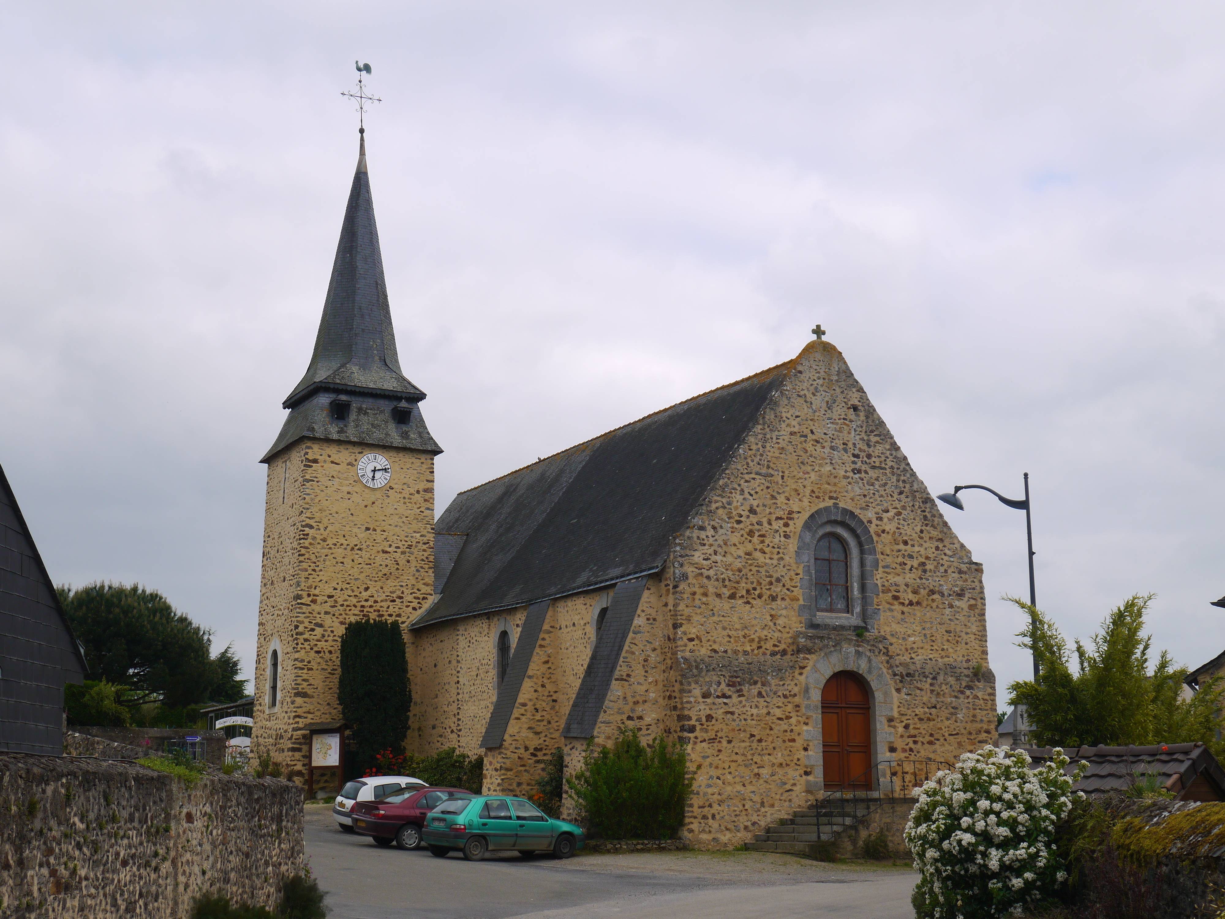 Photo de Saint-Pierre de Maisoncelles-du-Maine Kerk