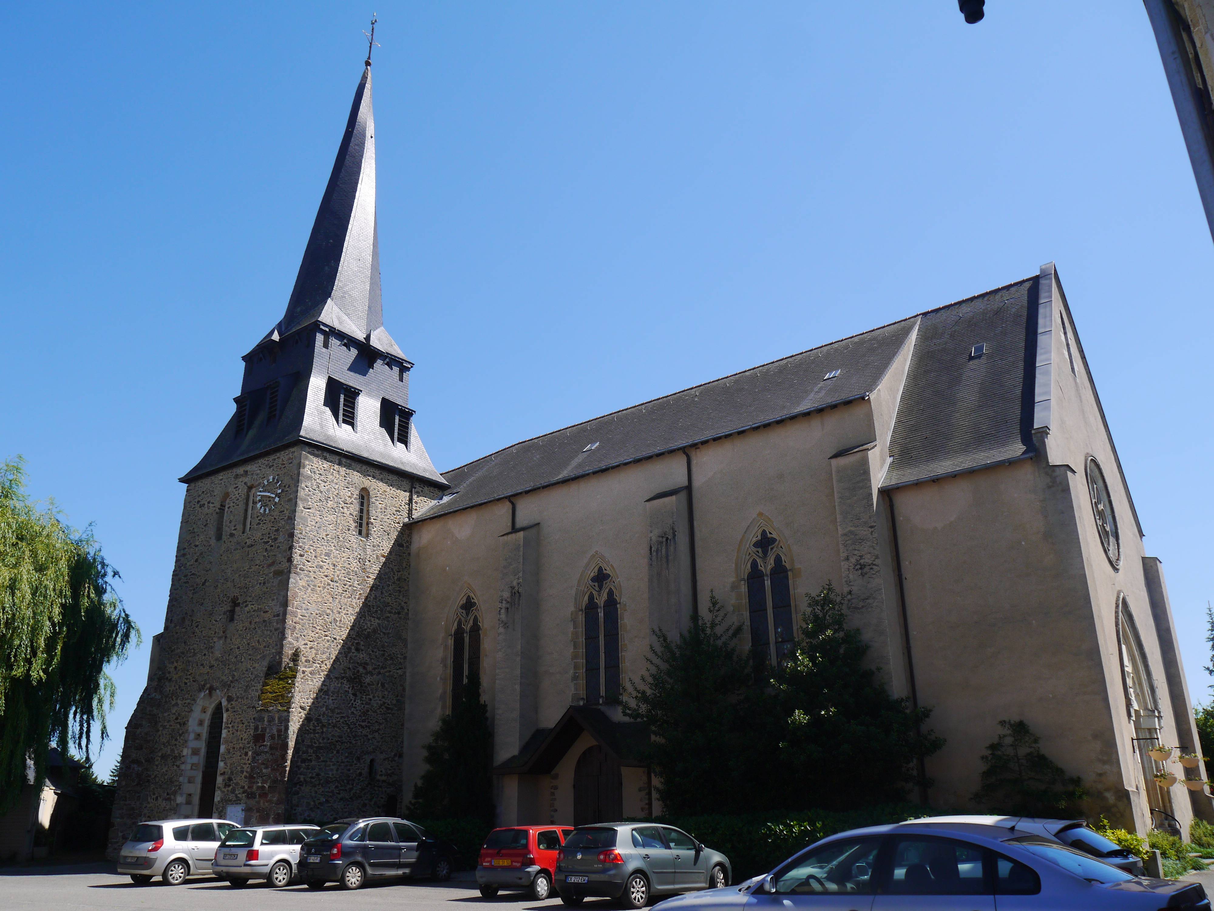Photo de Église Saint-Pierre de Meslay-du-Maine