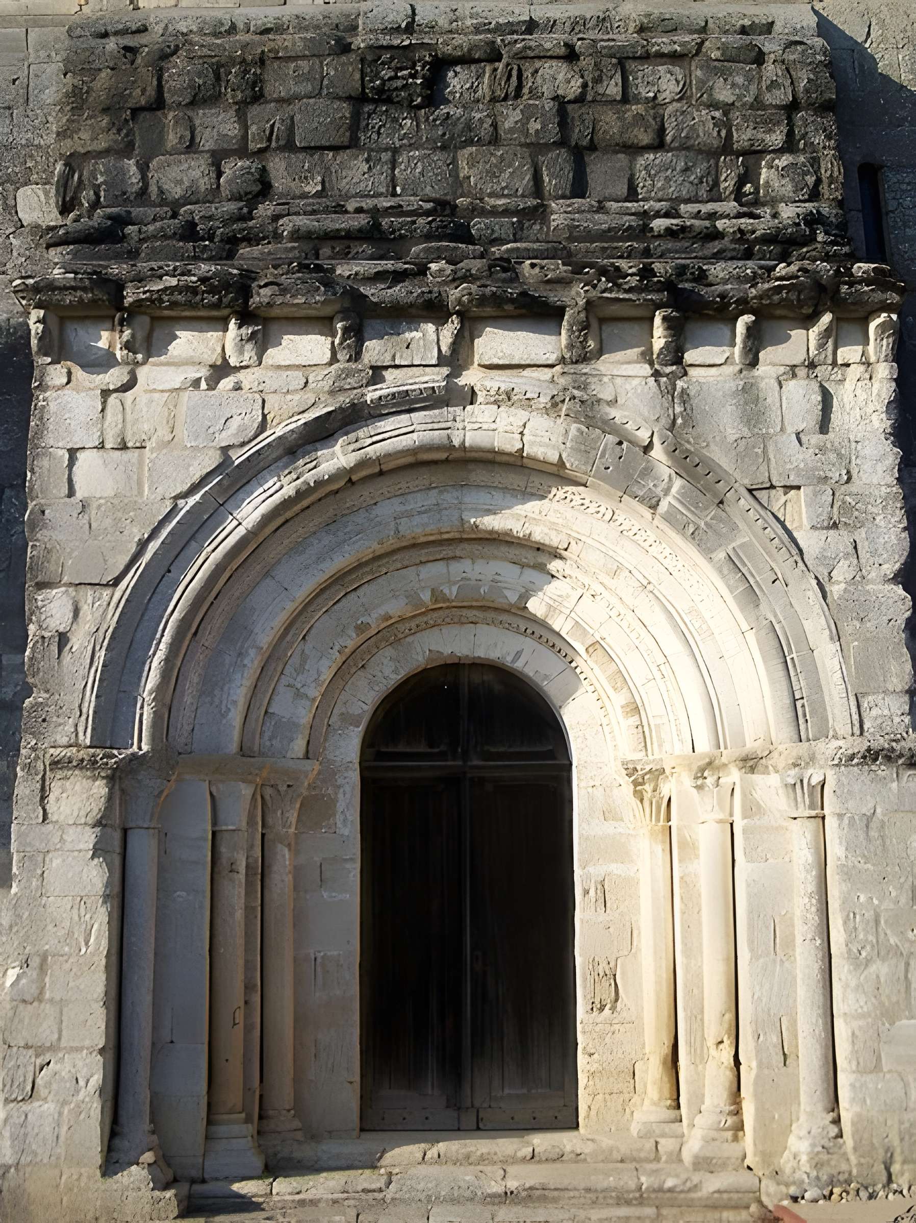 Église Saint-Blaise d'Esclottes
