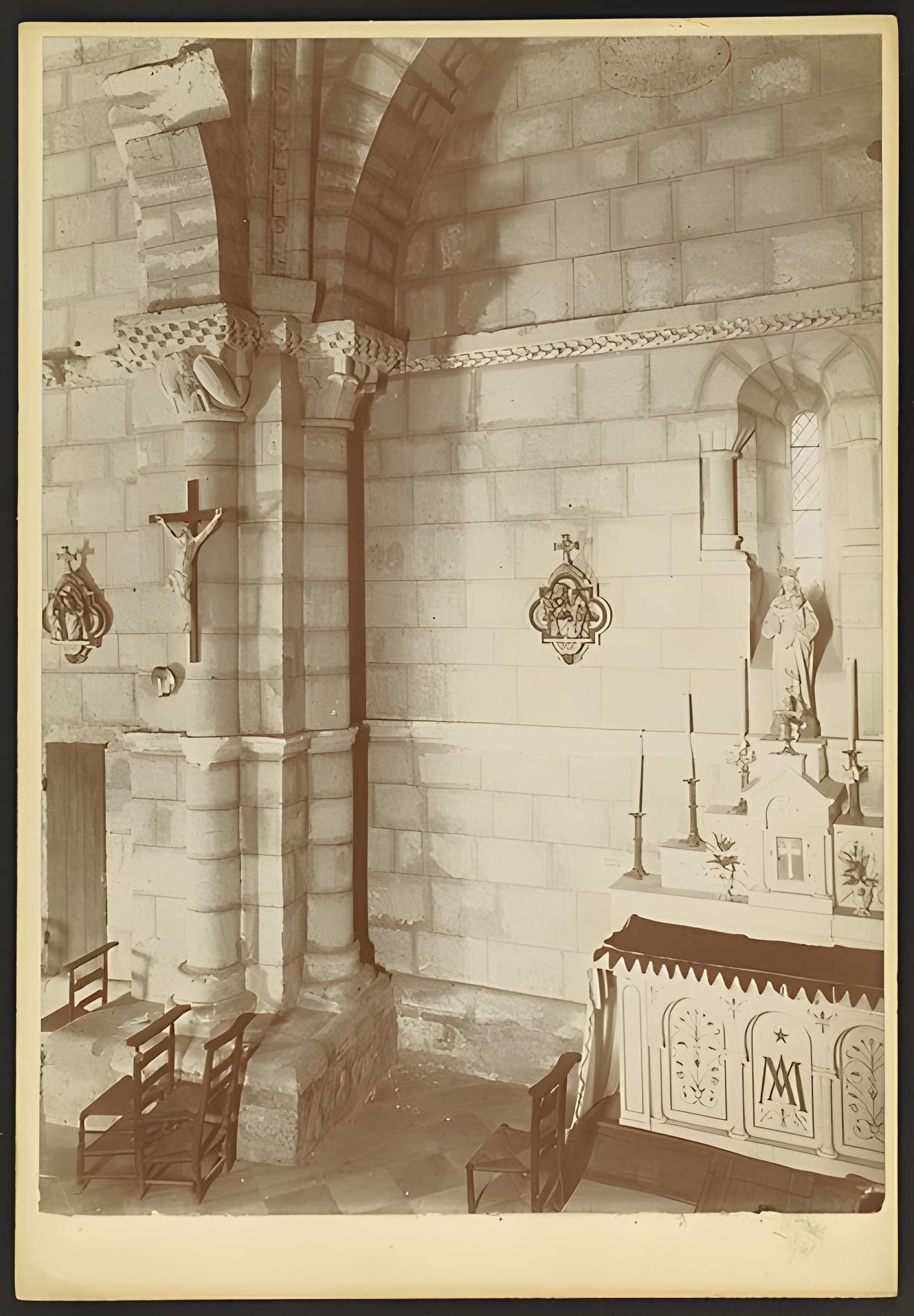 Église Saint-Blaise d'Esclottes