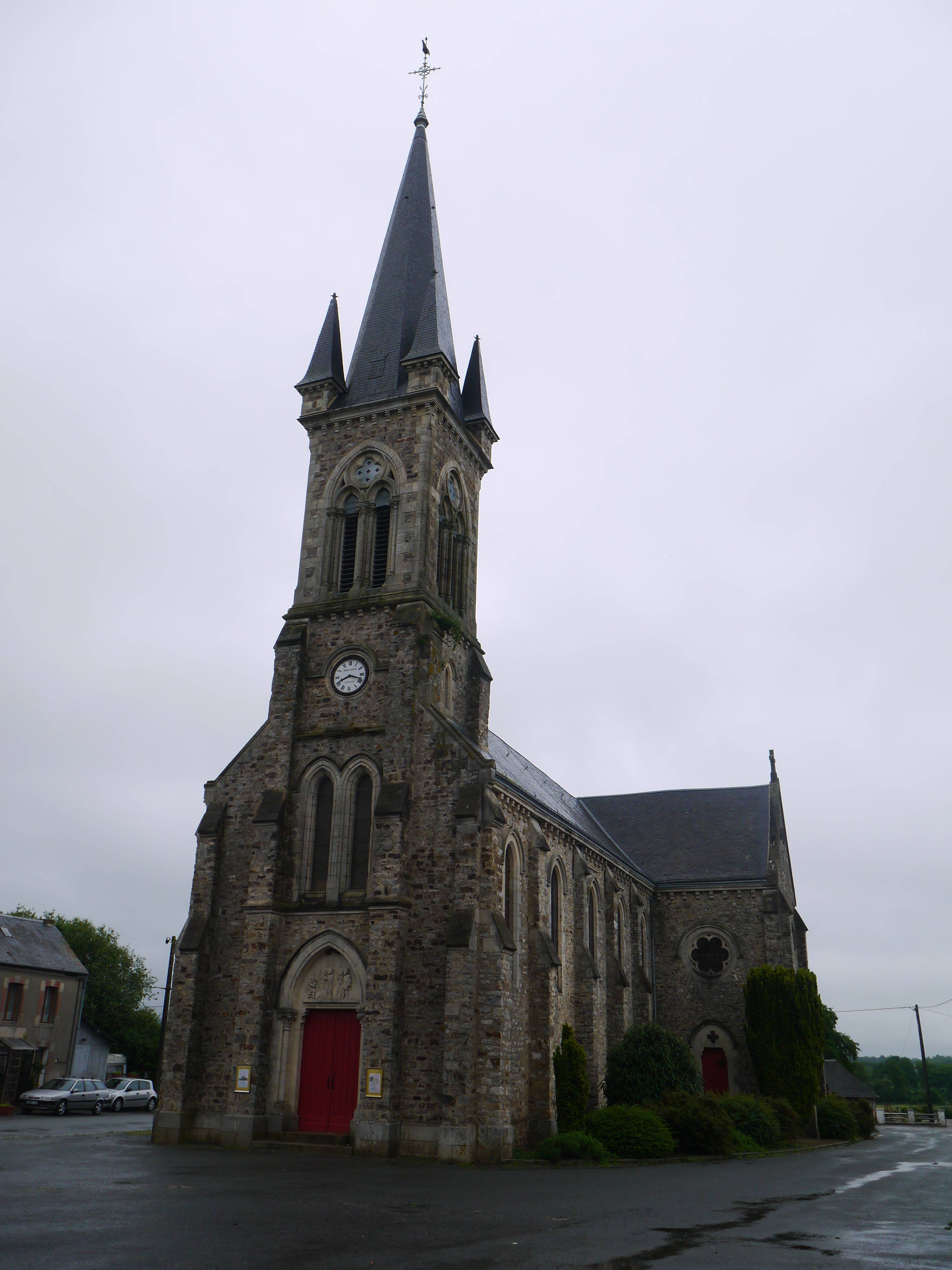 Photo de Église Saint-Julien de Saint-Julien-des-Églantiers