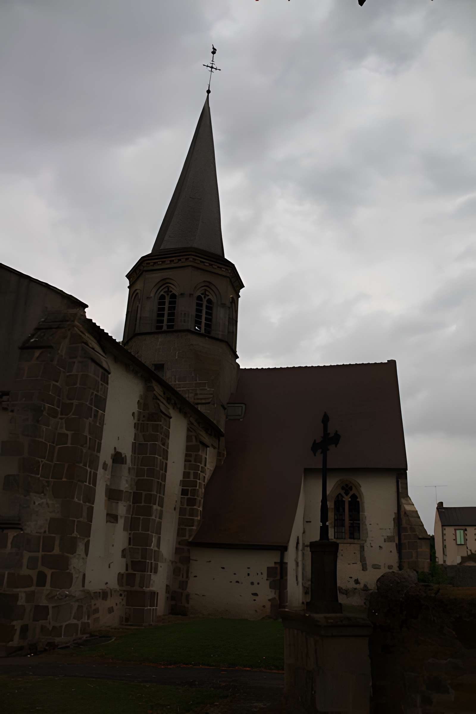 Église Saint-Bonnet de Saint-Bonnet-de-Four