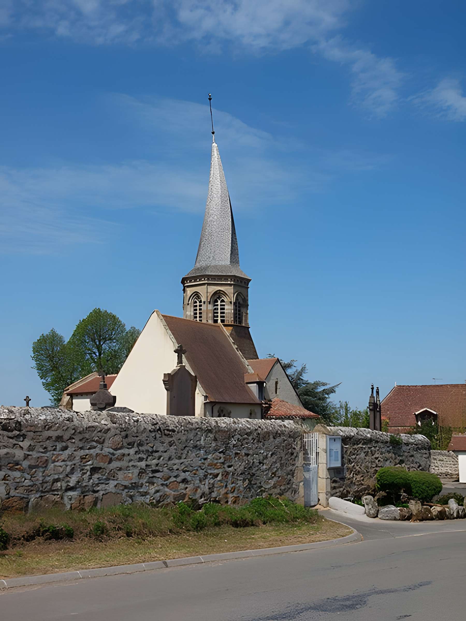 Église Saint-Bonnet de Saint-Bonnet-de-Four