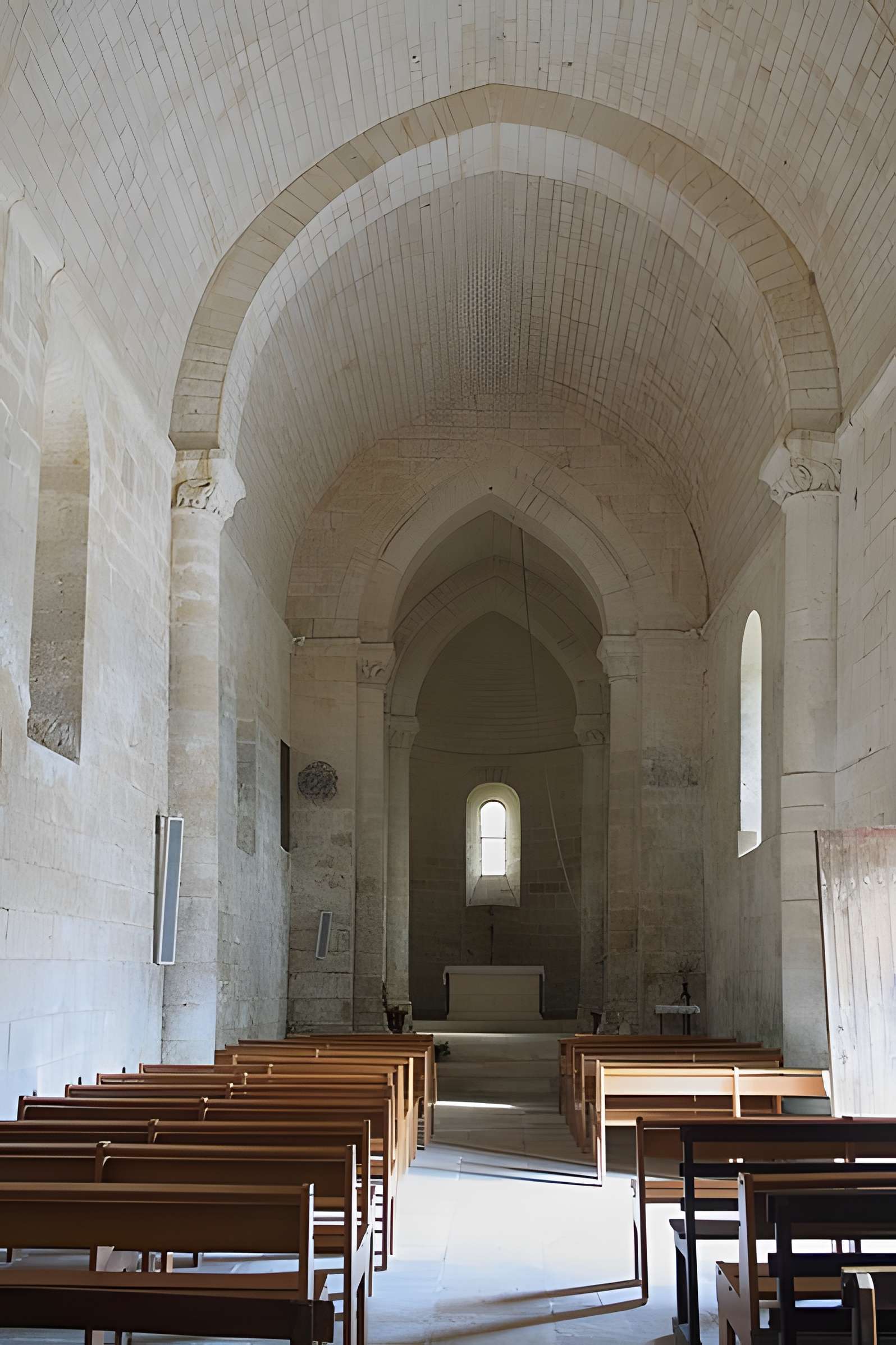 Église Saint-Brice de Saint-Mandé-sur-Brédoire