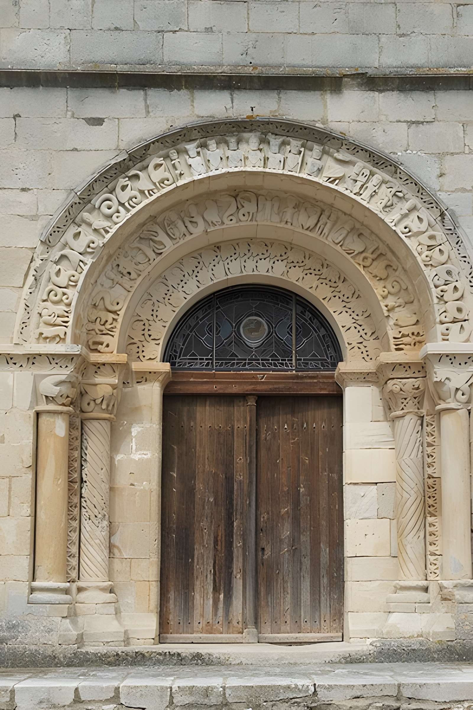 Église Saint-Brice de Saint-Mandé-sur-Brédoire