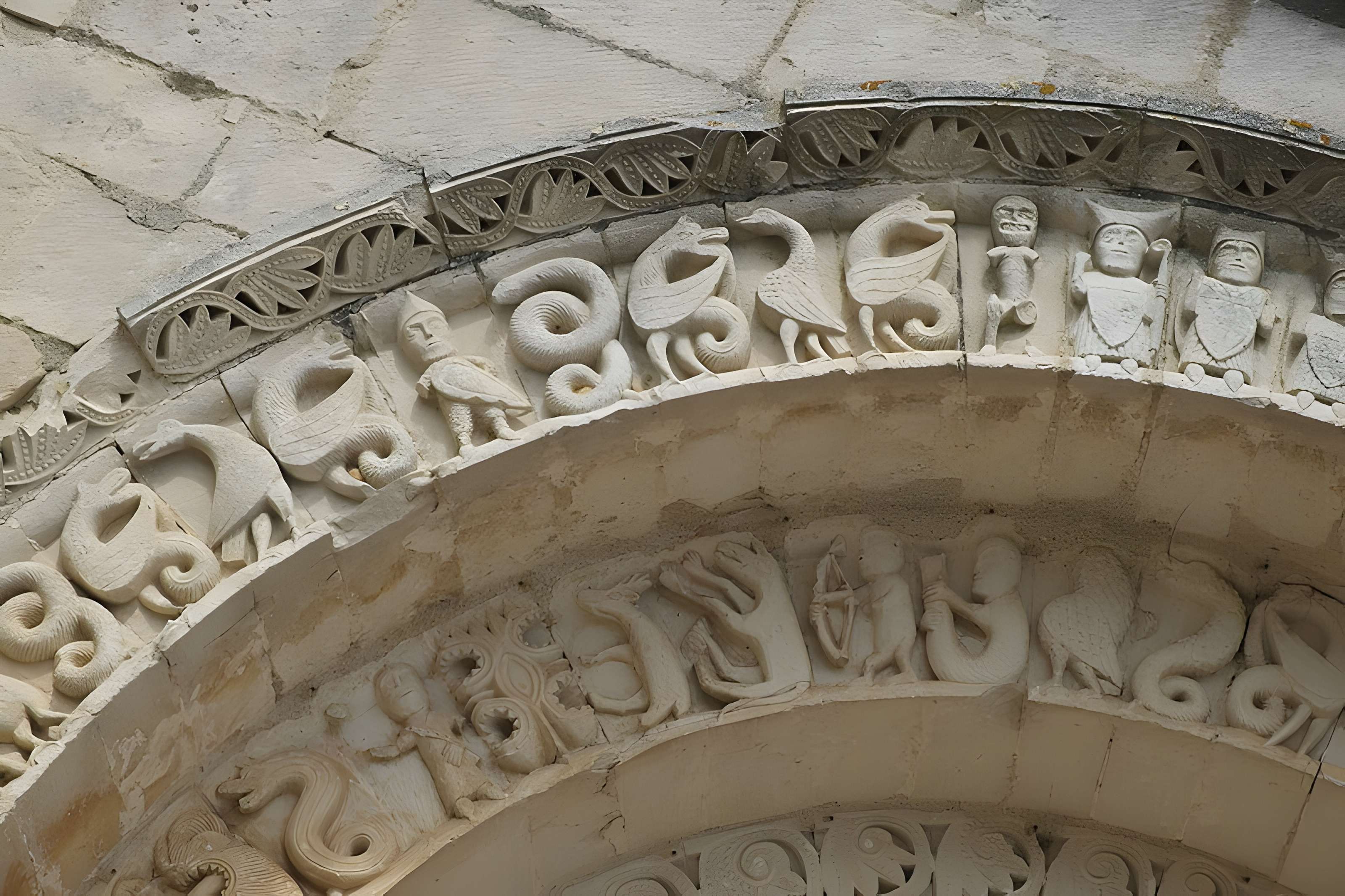 Église Saint-Brice de Saint-Mandé-sur-Brédoire