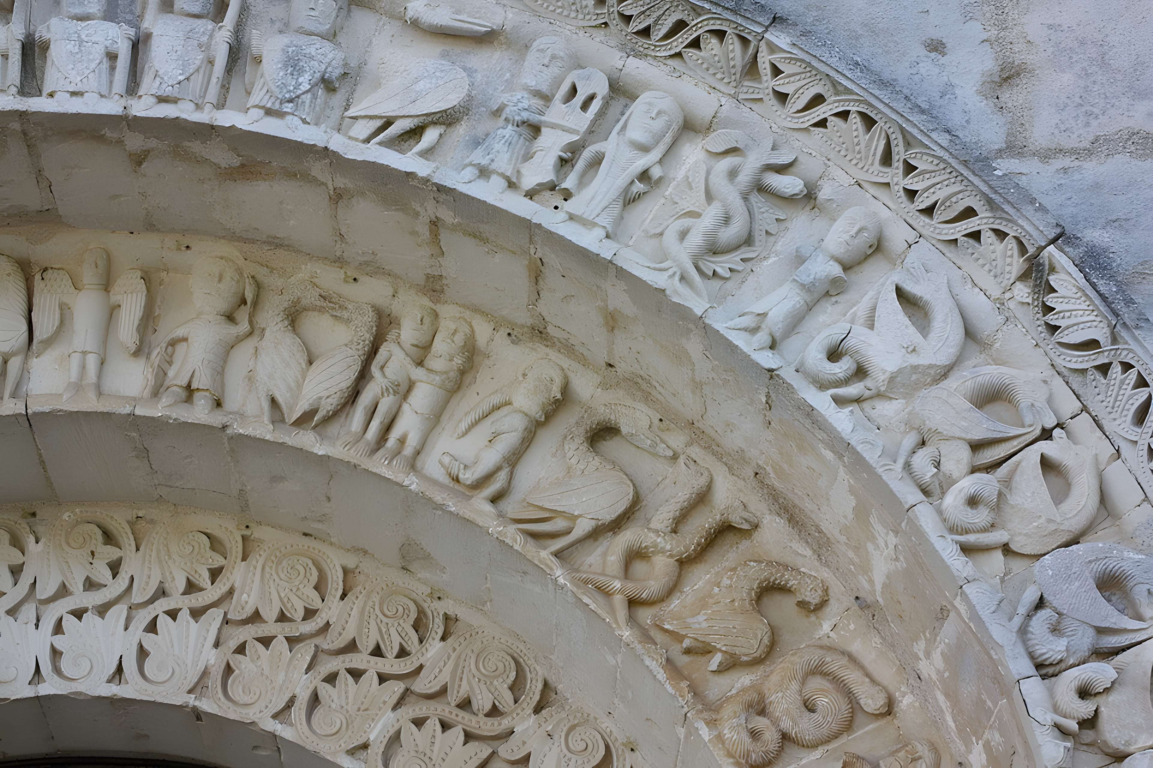 Église Saint-Brice de Saint-Mandé-sur-Brédoire