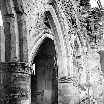 Église Saint-Caprais de Chartèves