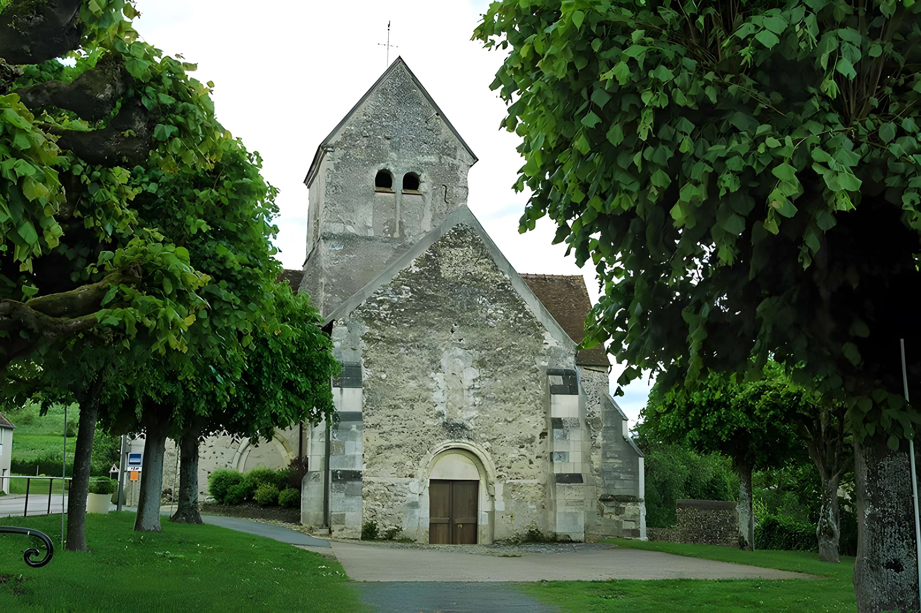 Église Saint-Caprais de Chartèves 