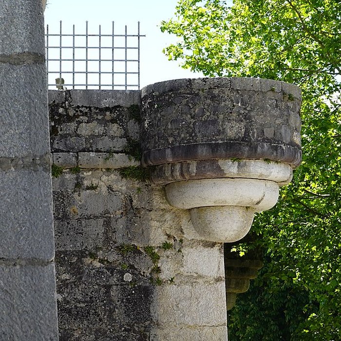 Photo de Château de Montrottier
